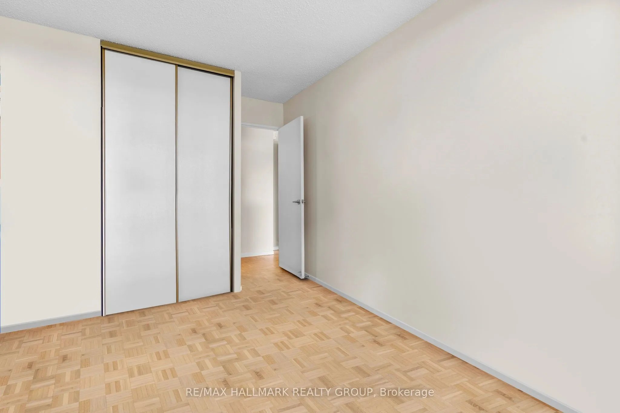 265 Poulin Avenue, #806