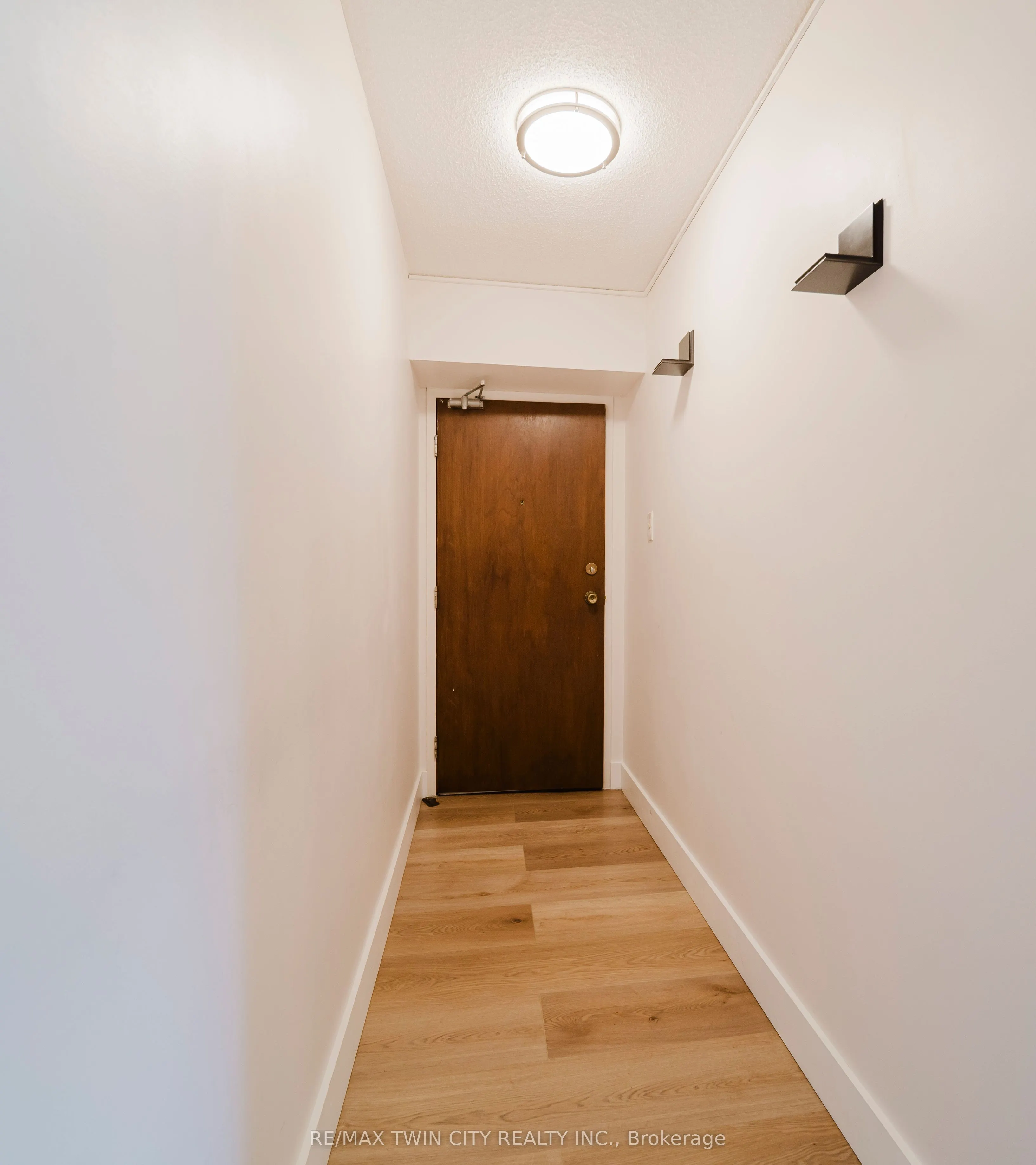 375 King Street N, #306
