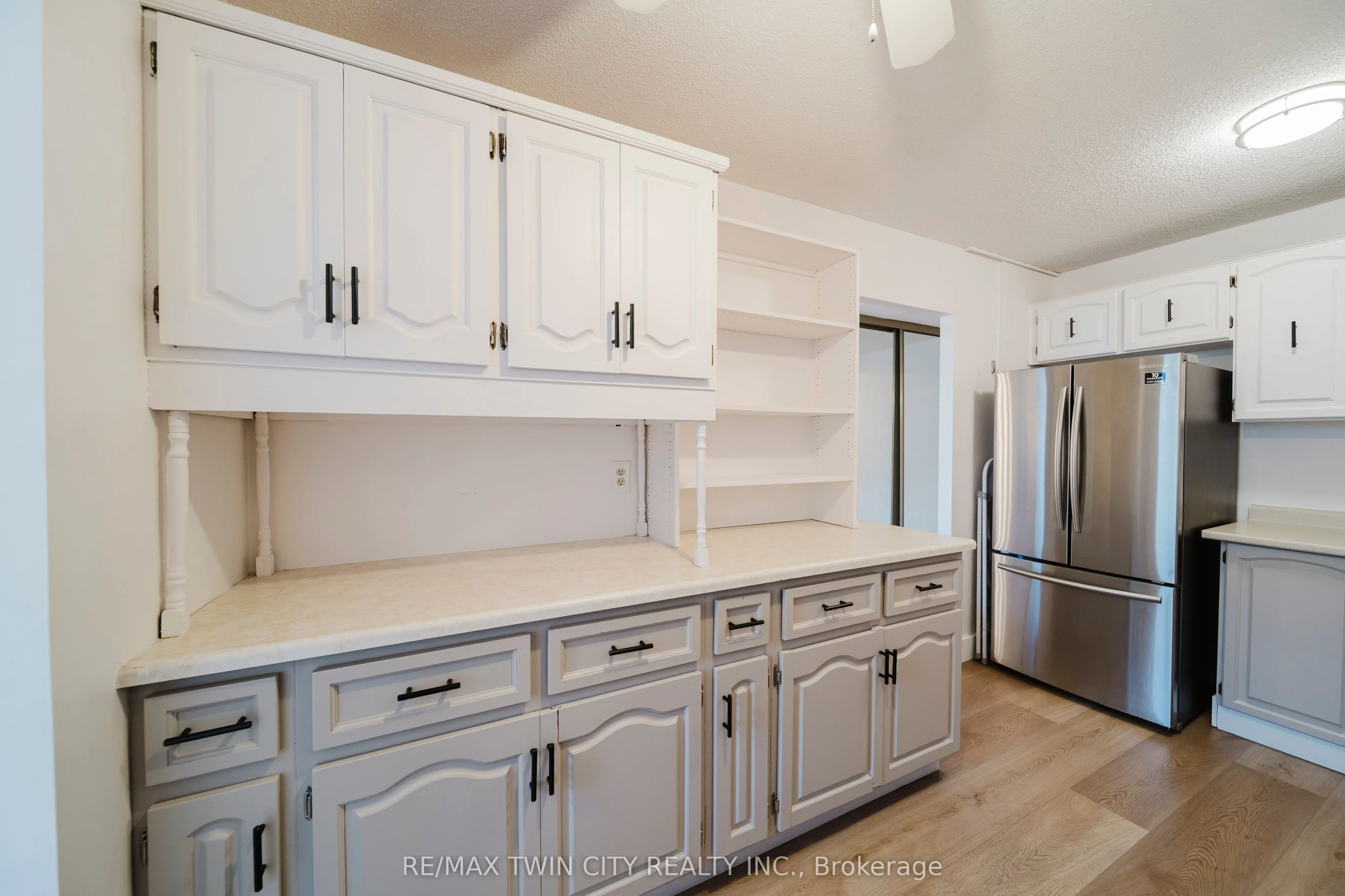 375 King Street N, #306