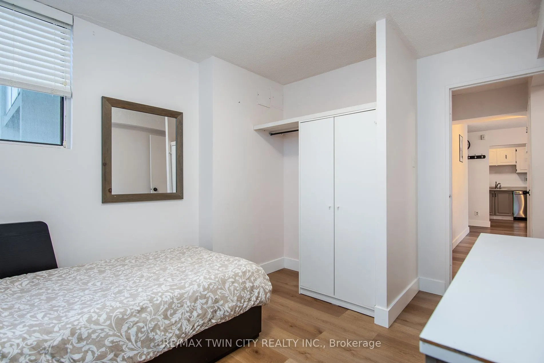 375 King Street N, #306