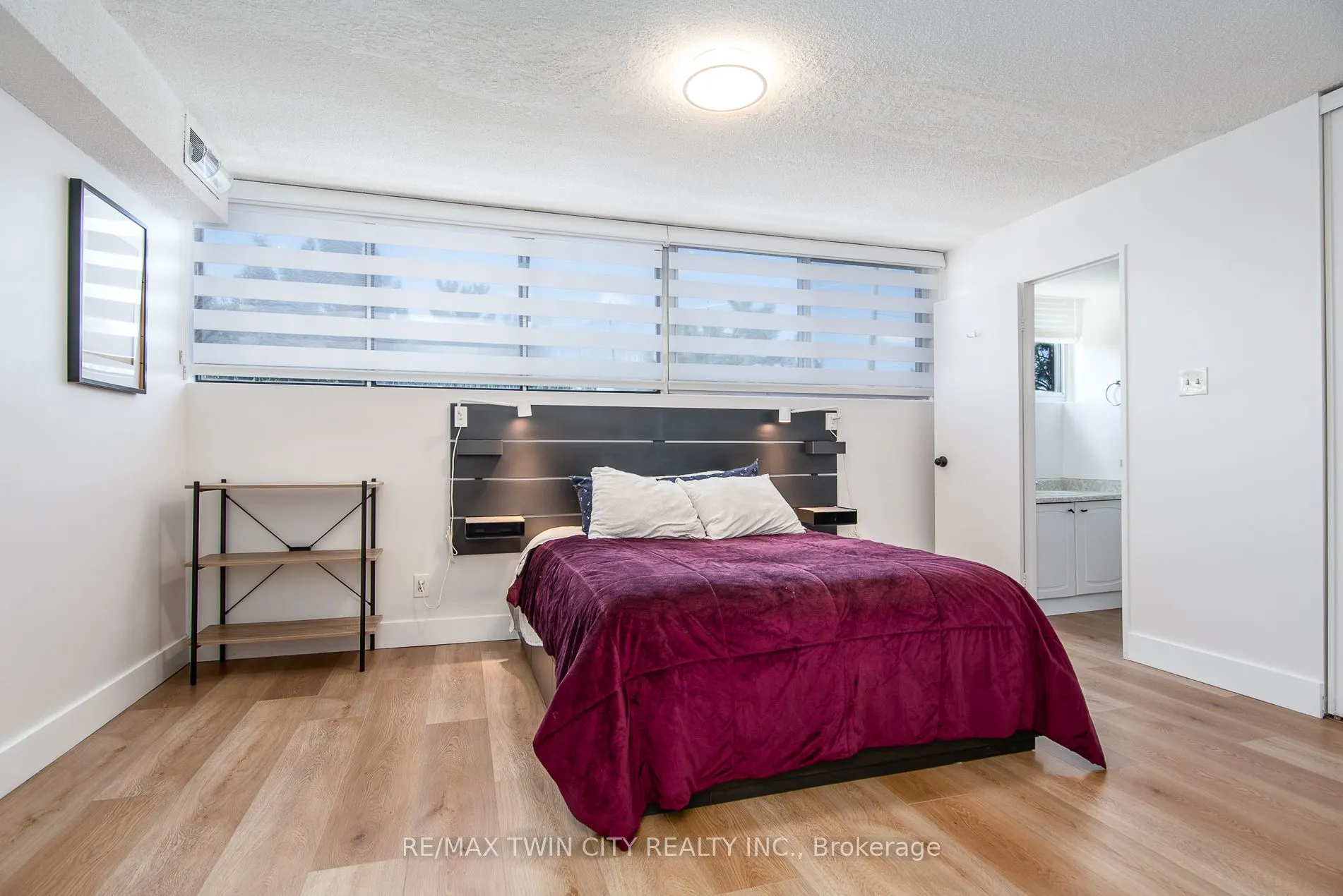 375 King Street N, #306