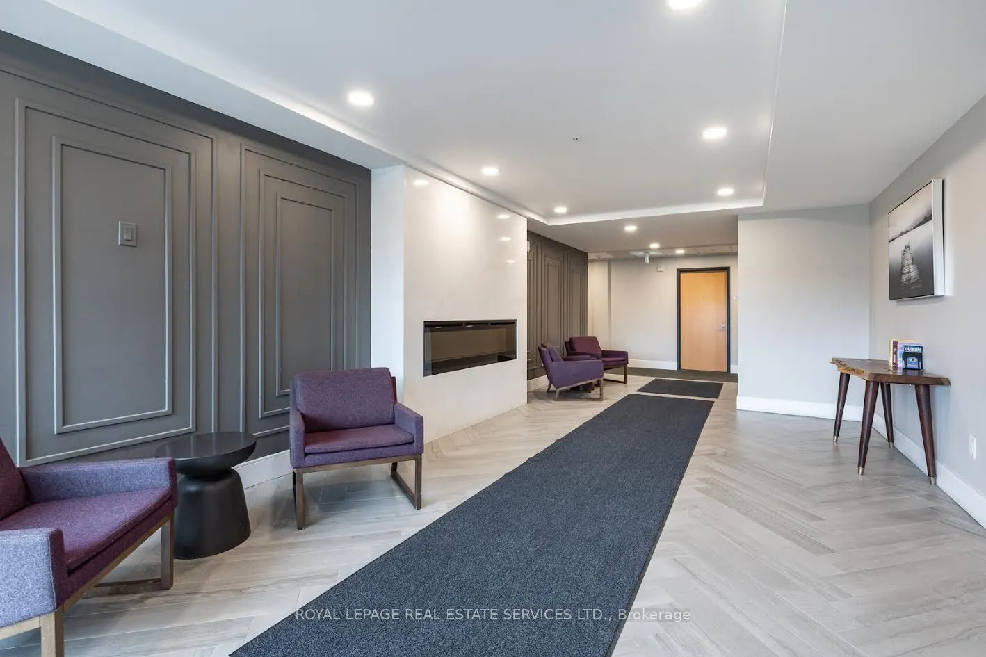 15 Prince Albert Boulevard, #412
