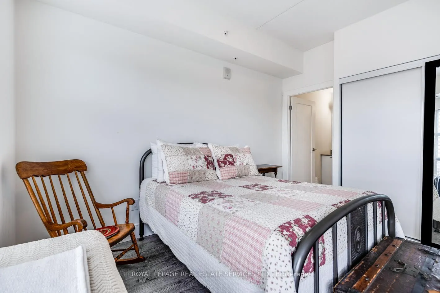 15 Prince Albert Boulevard, #412