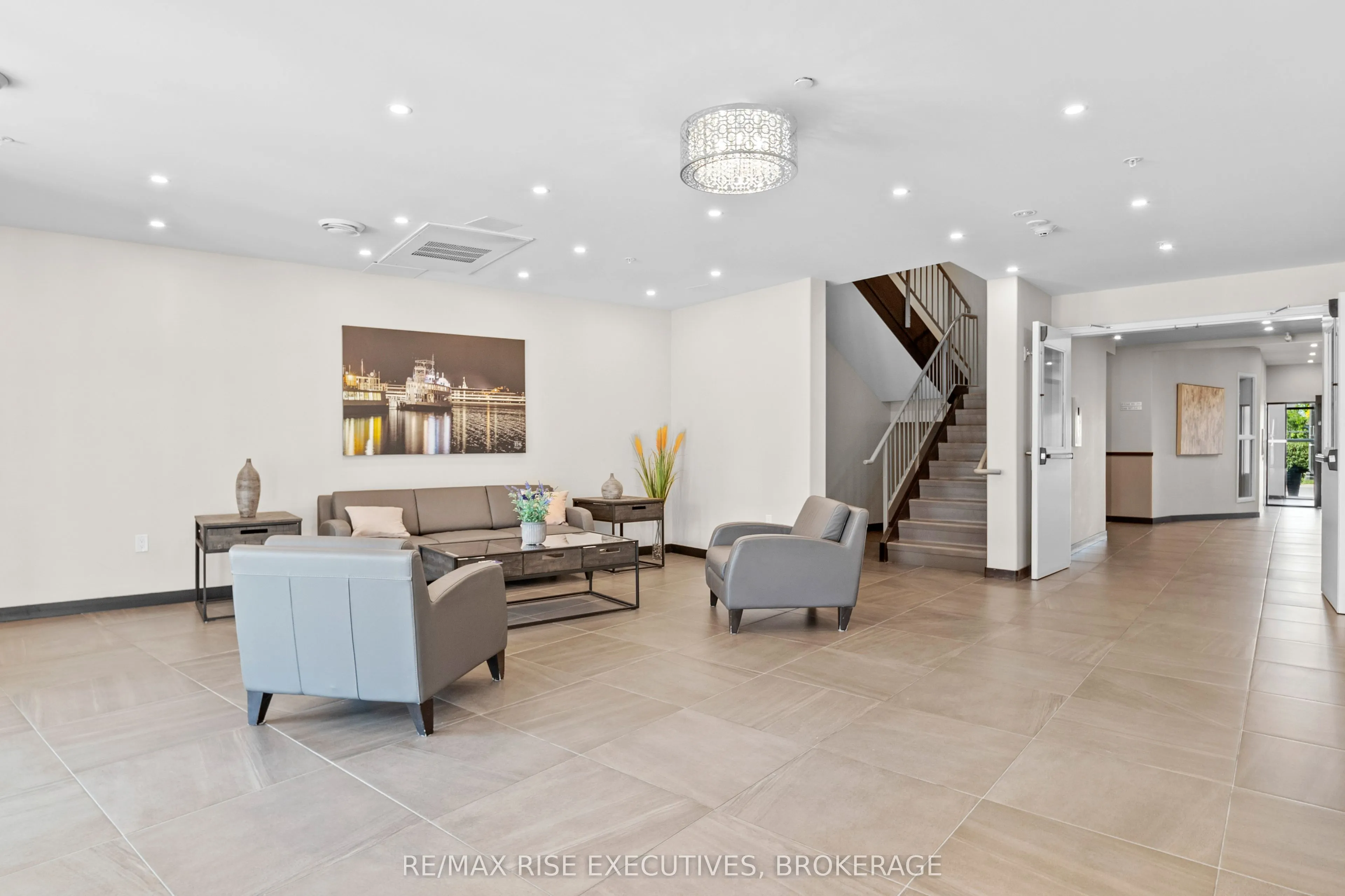 740 AUGUSTA Drive, #310