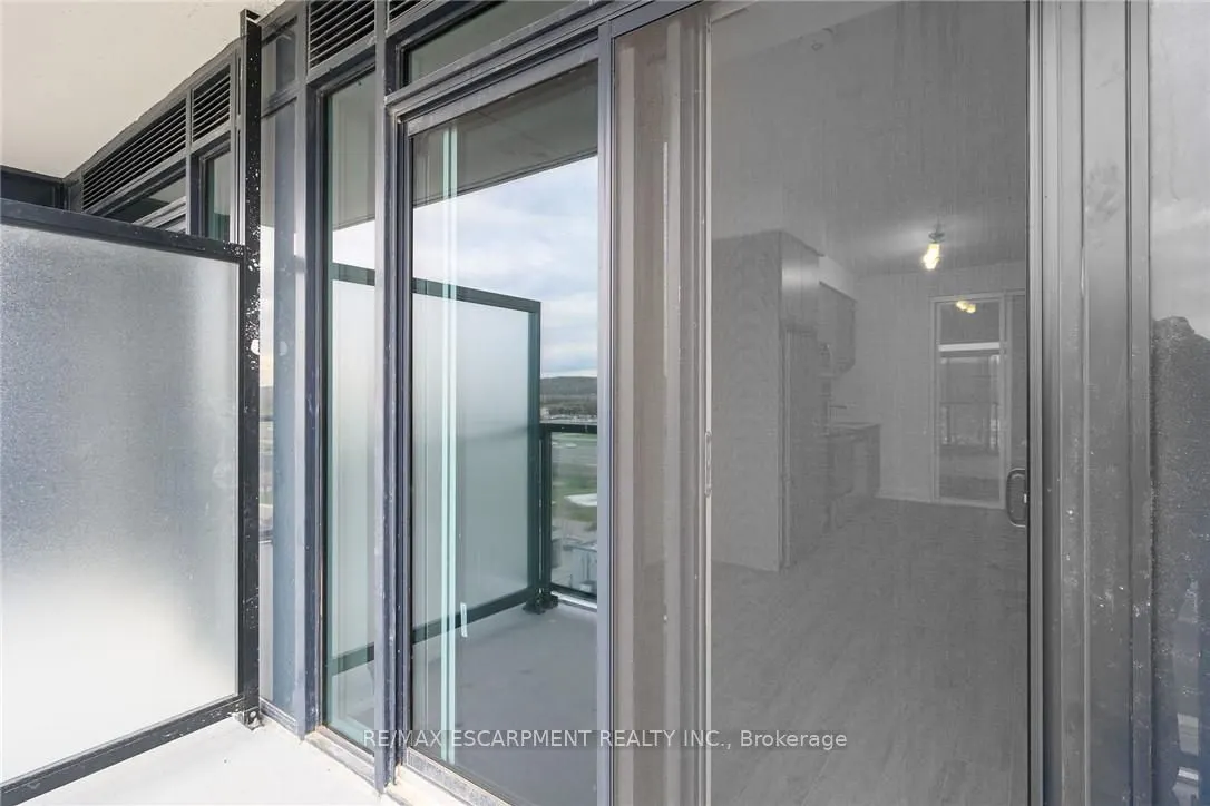 385 WINSTON Road, #1712