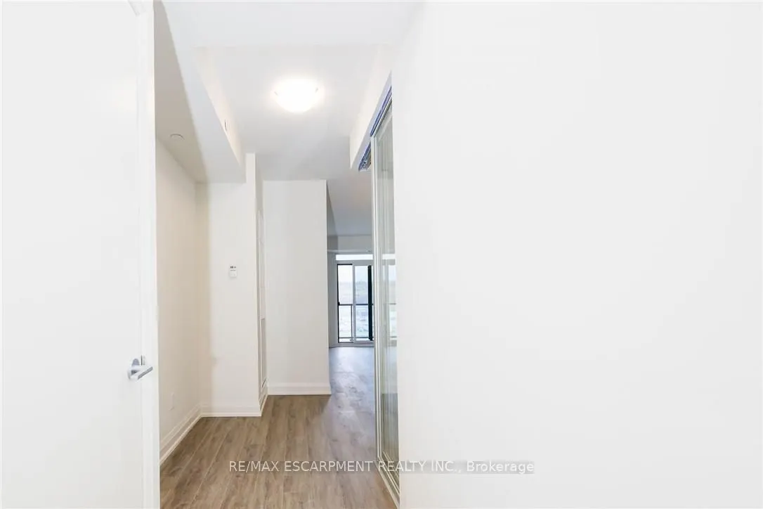 385 WINSTON Road, #1712