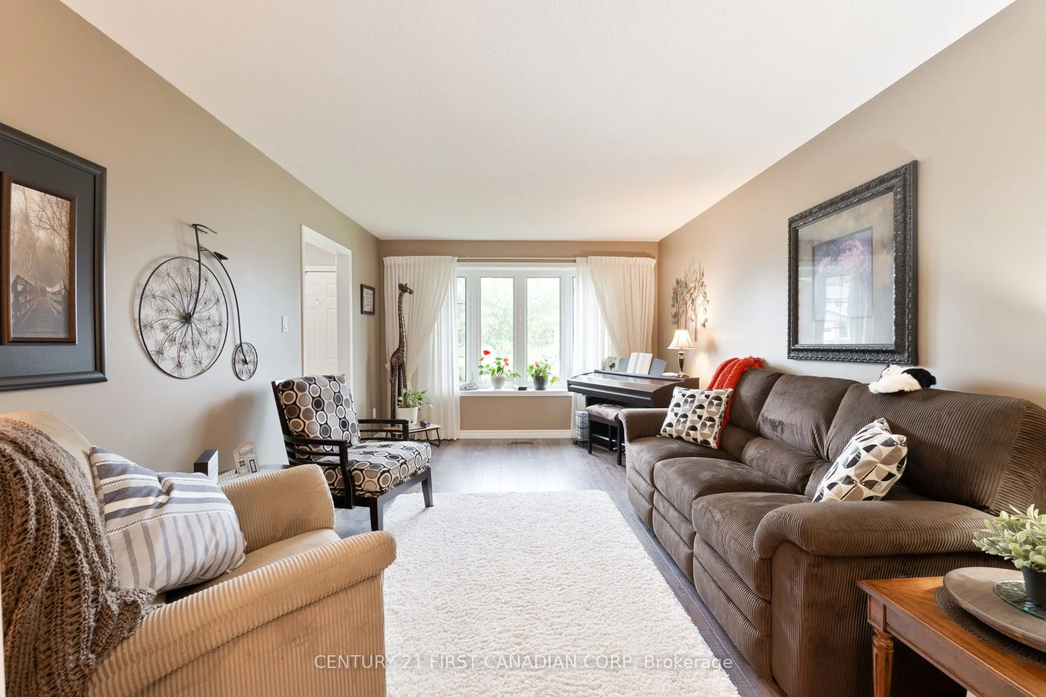 340 Canterbury Place