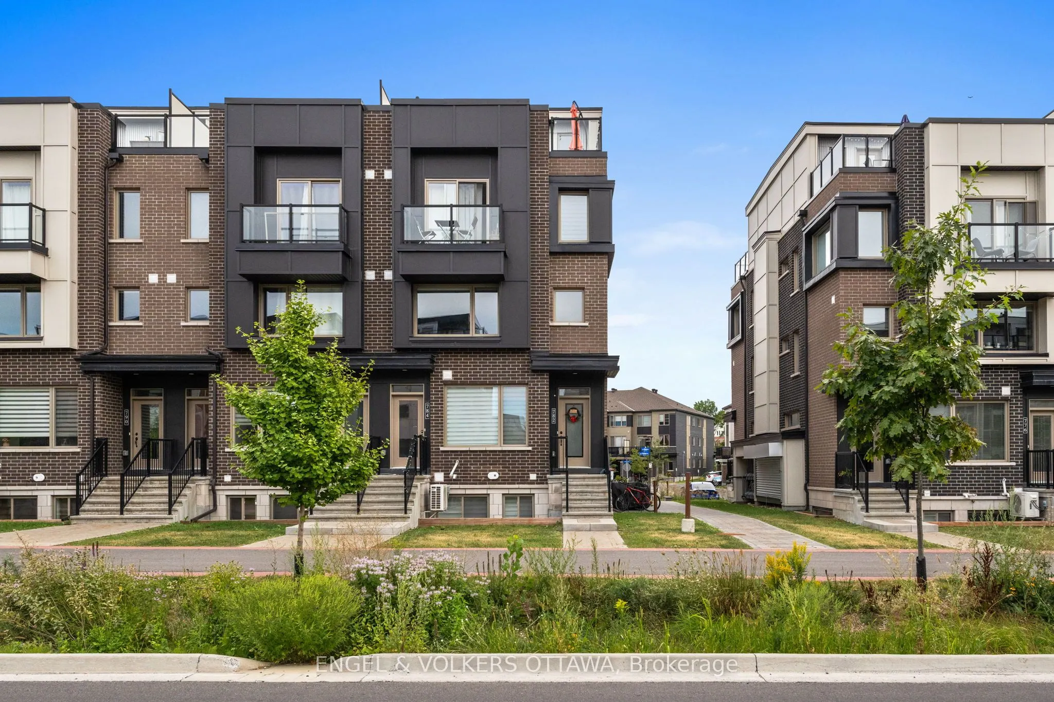 782 Mikinak Road, #148
