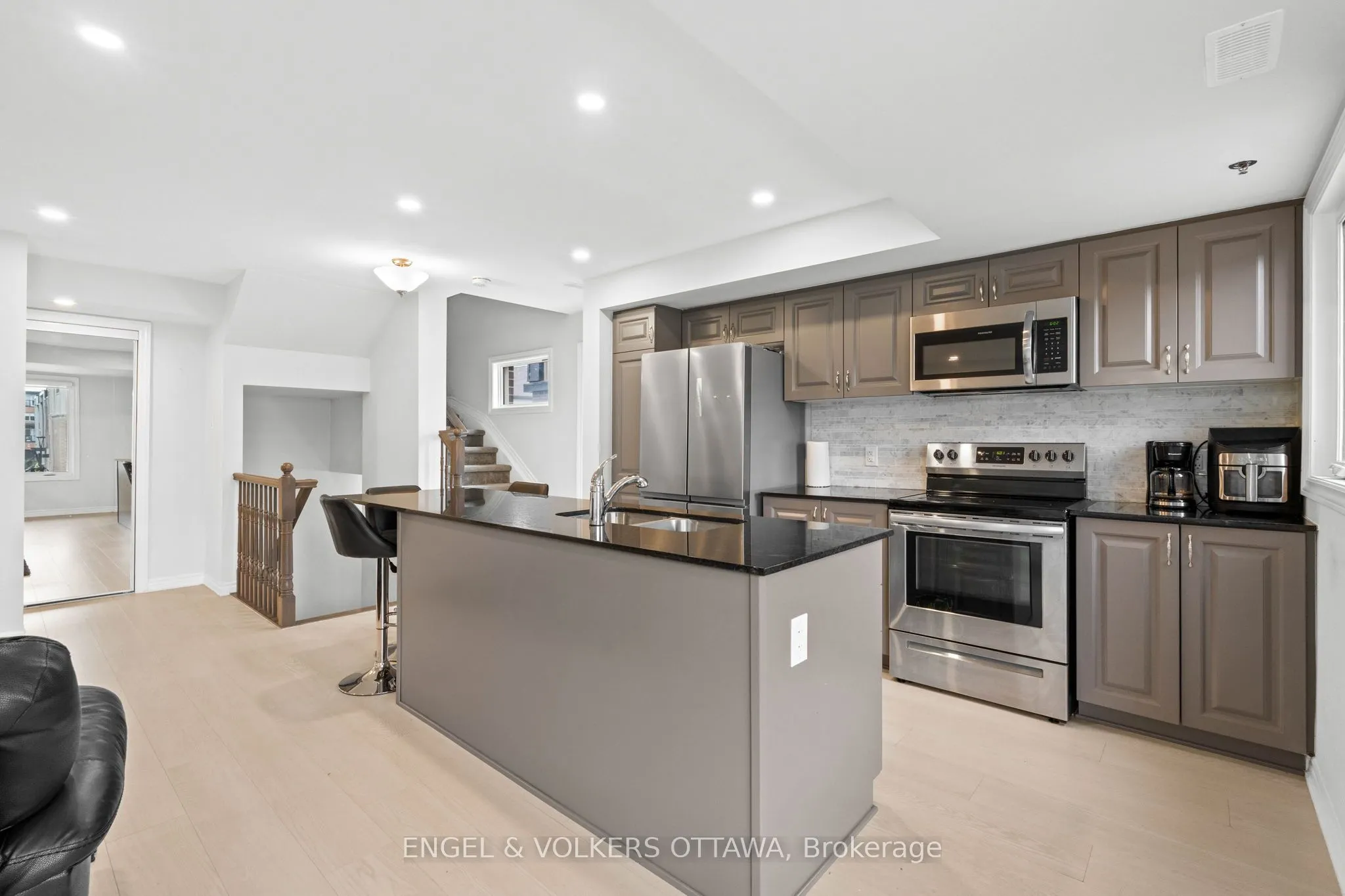 782 Mikinak Road, #148
