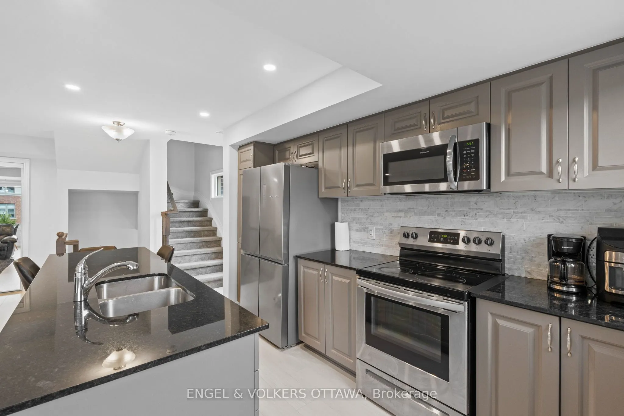 782 Mikinak Road, #148