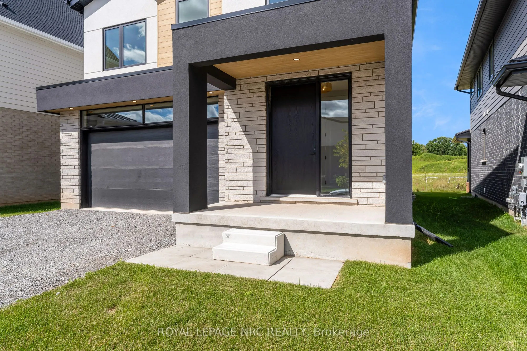 9 Arsenault Crescent