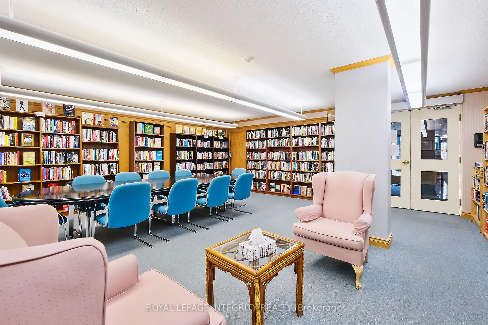 1025 Grenon Avenue, #918
