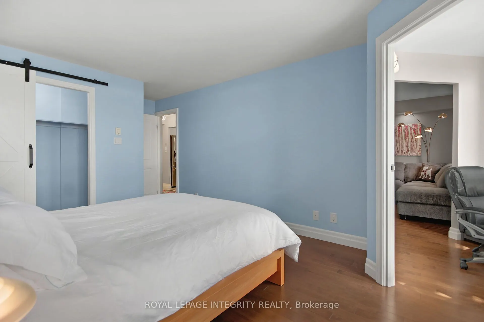 1025 Grenon Avenue, #918