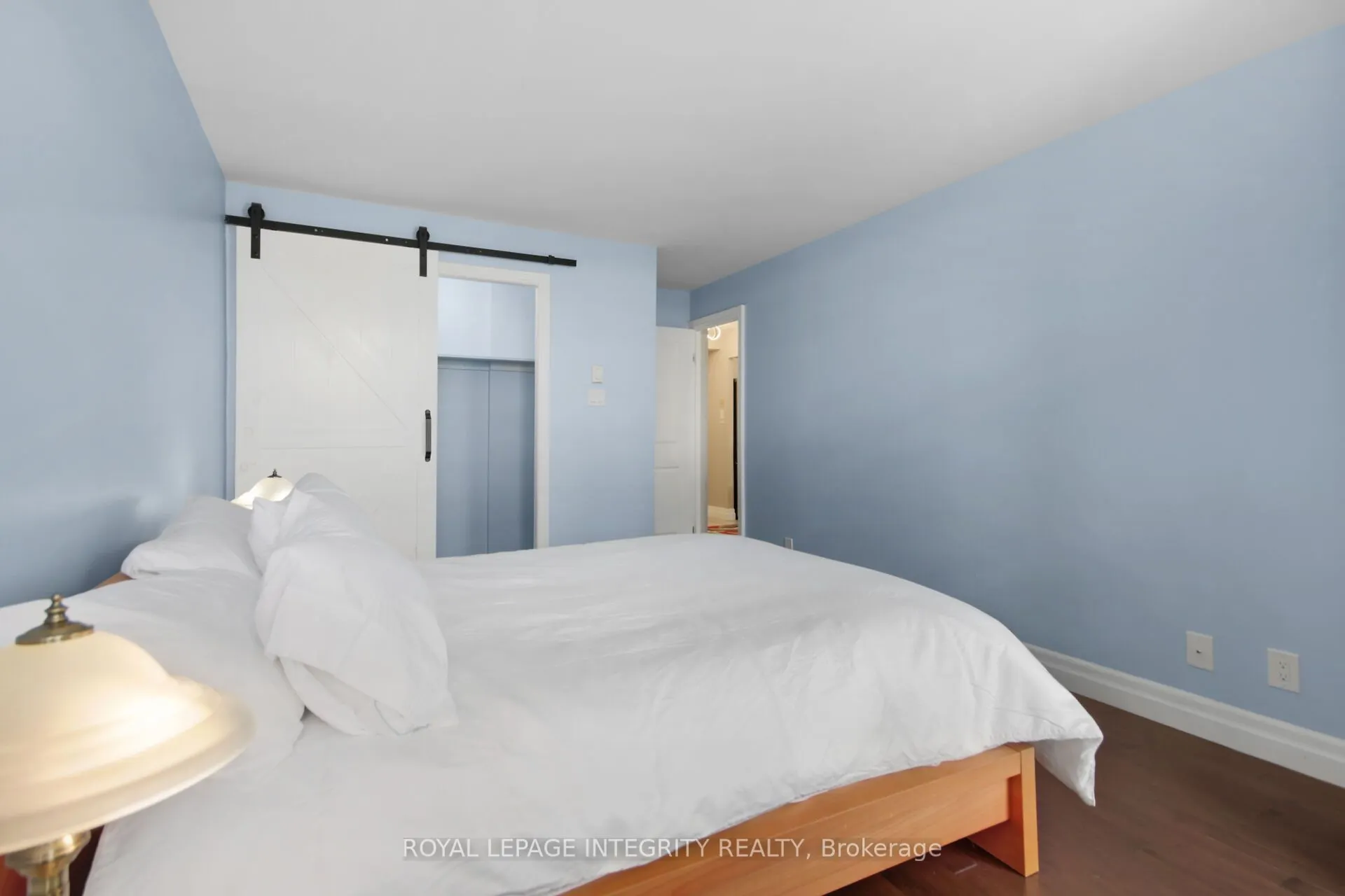 1025 Grenon Avenue, #918