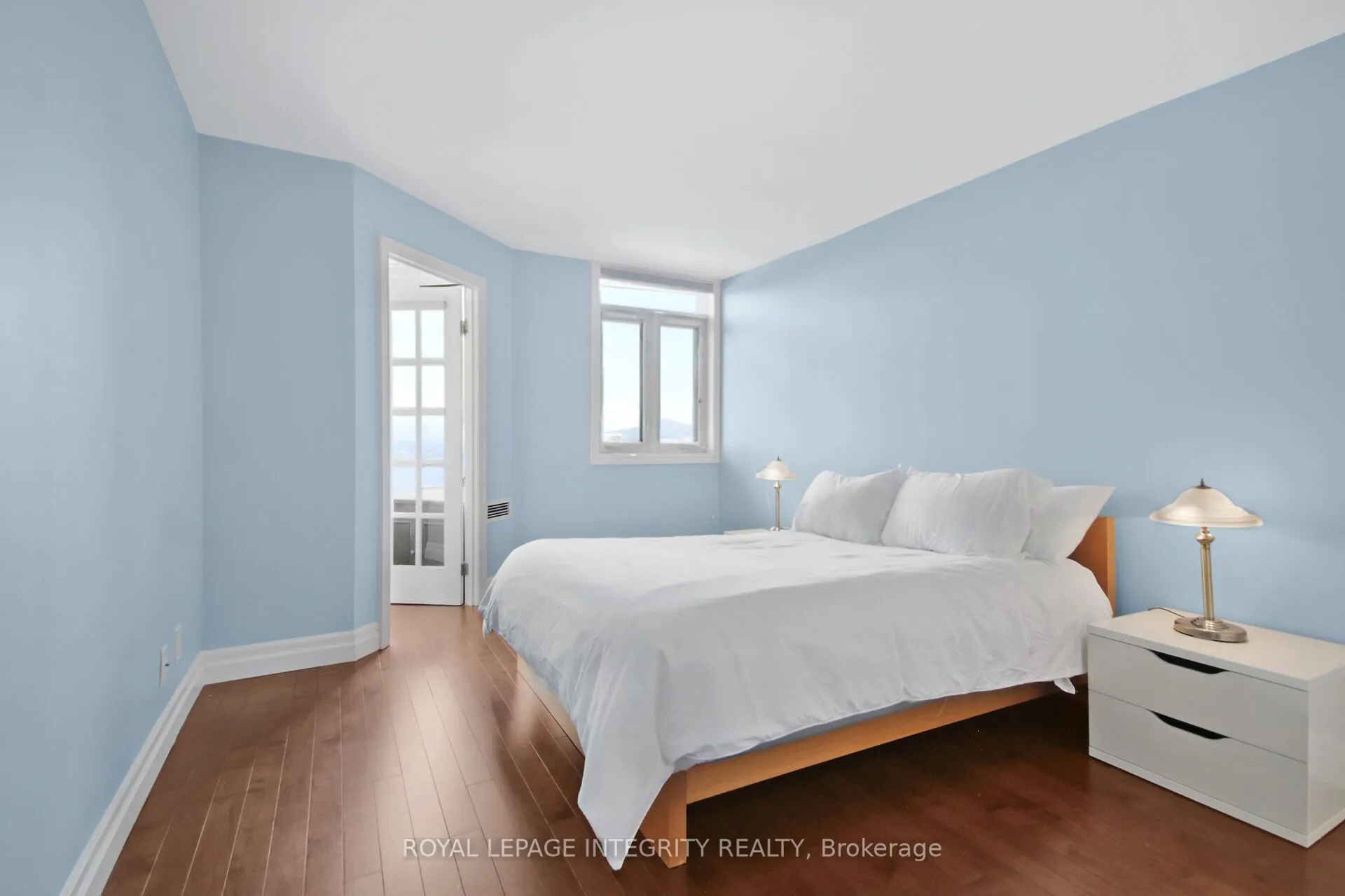 1025 Grenon Avenue, #918