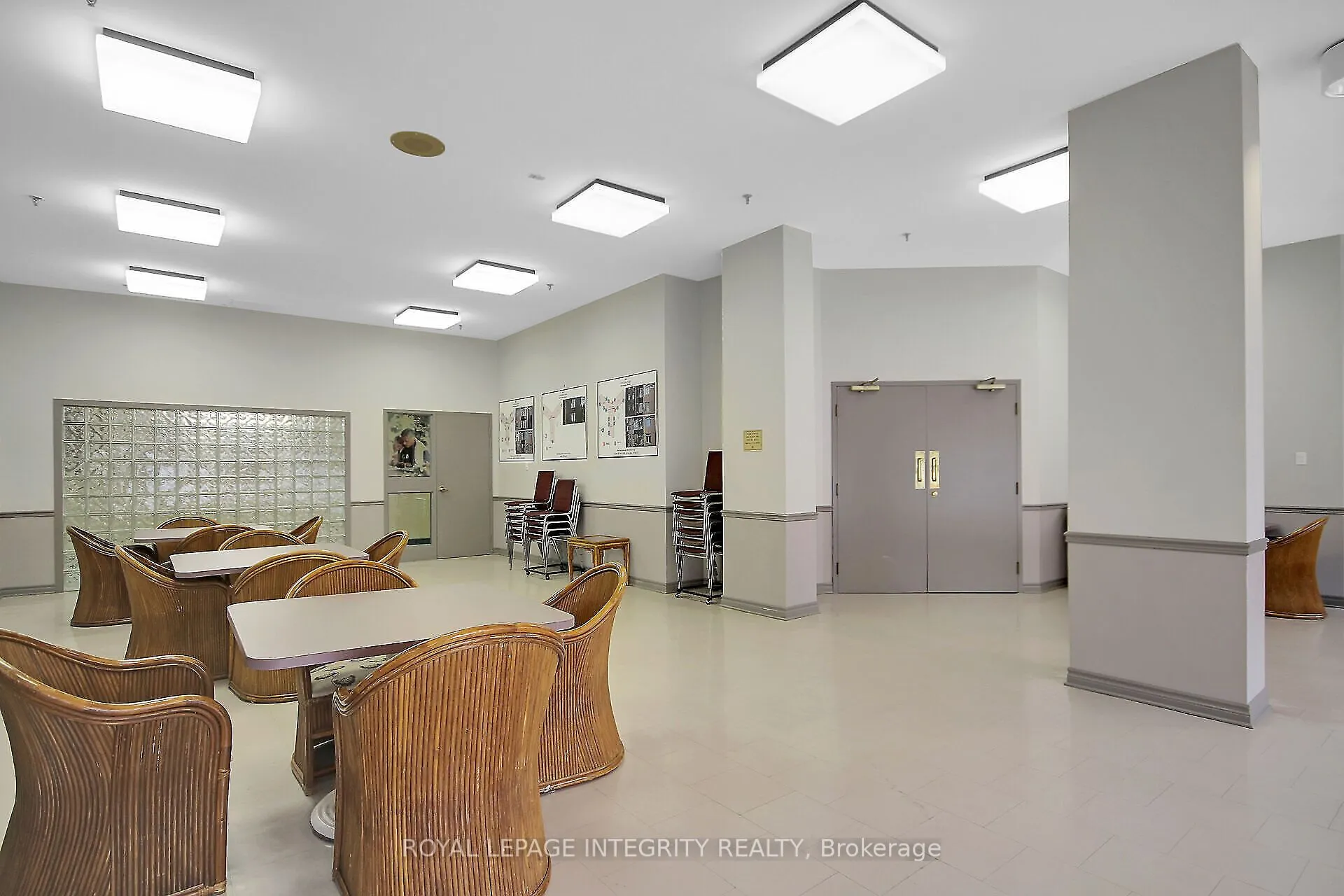 1025 Grenon Avenue, #918