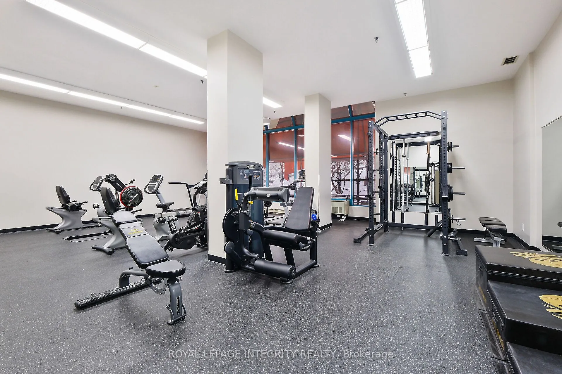 1025 Grenon Avenue, #918