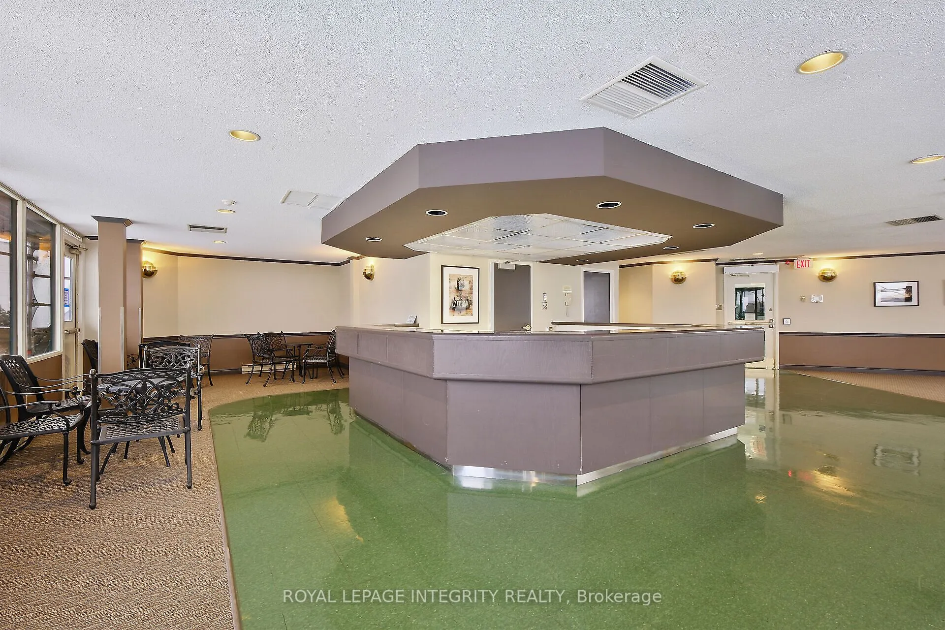 1025 Grenon Avenue, #918