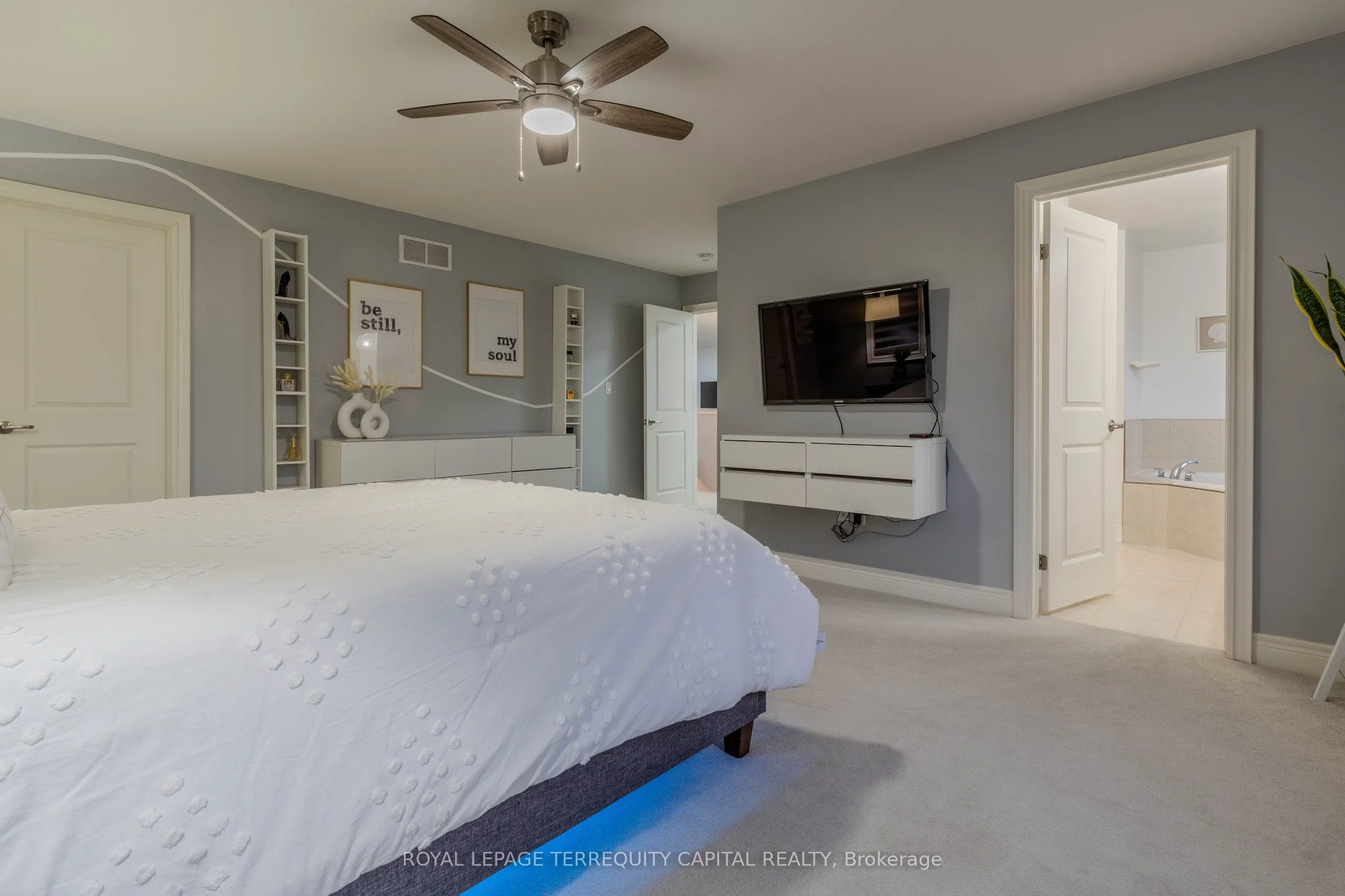 3619 Thunder Bay Road