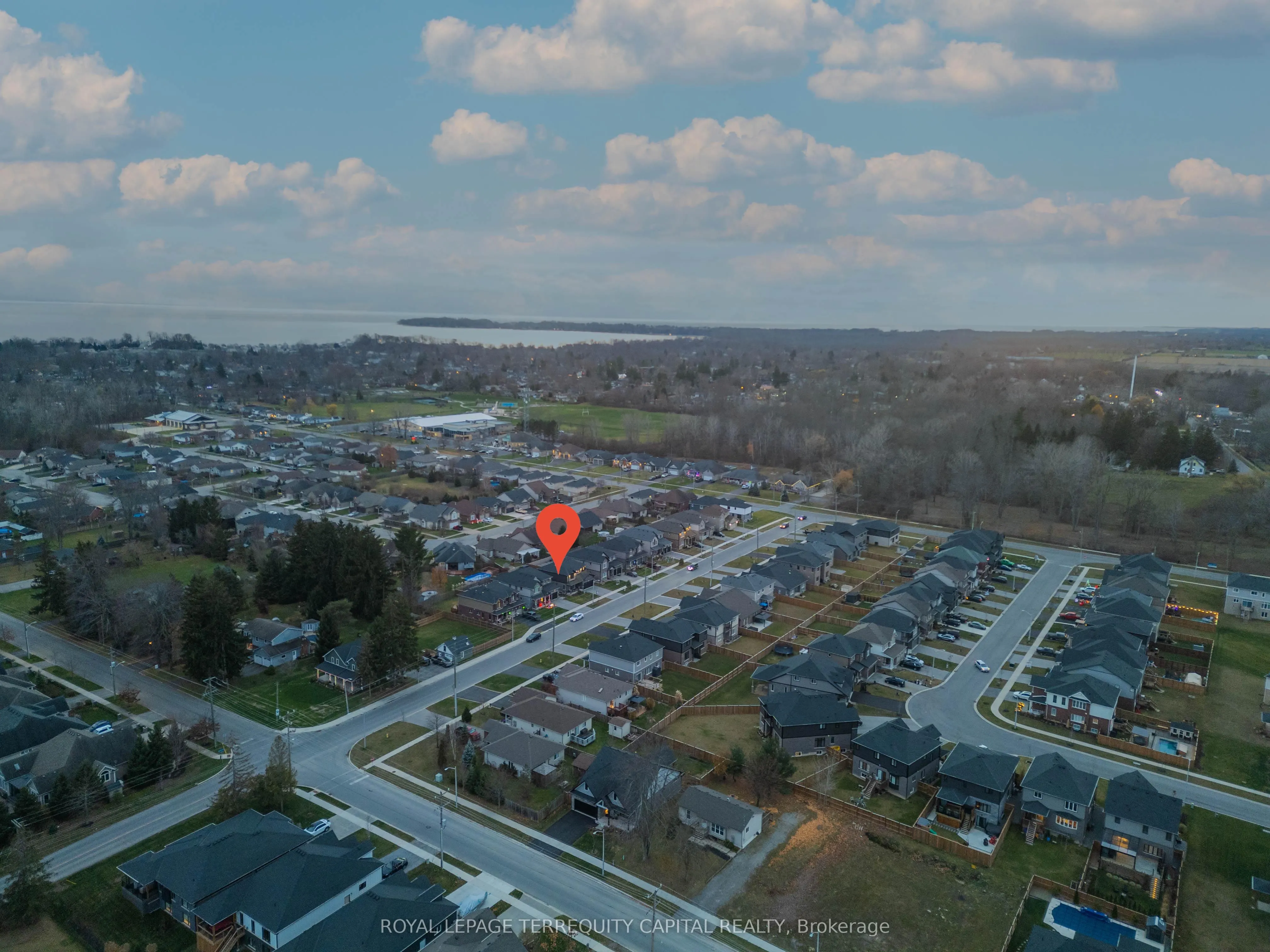 3619 Thunder Bay Road