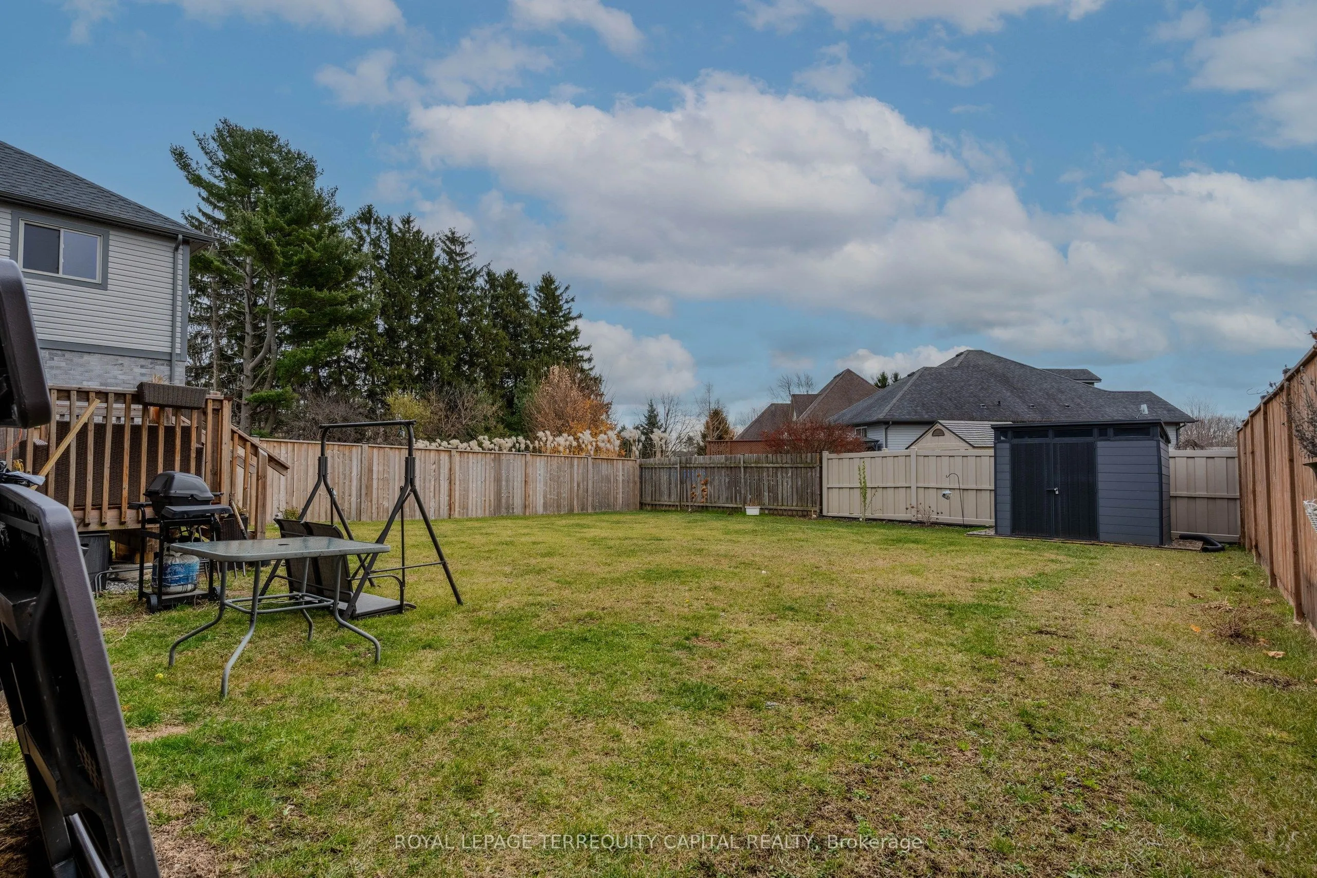 3619 Thunder Bay Road