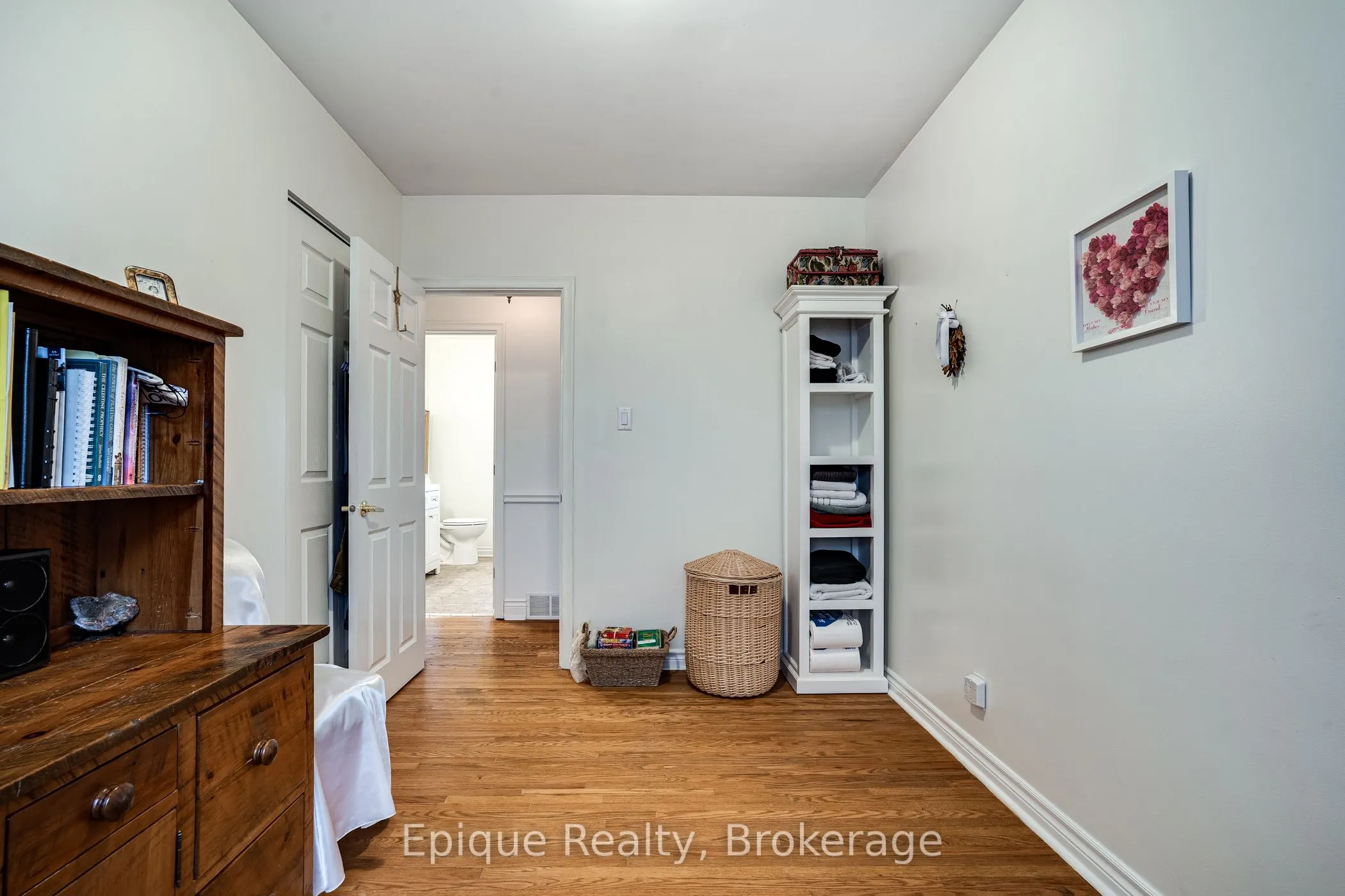 50 Edgewood Avenue