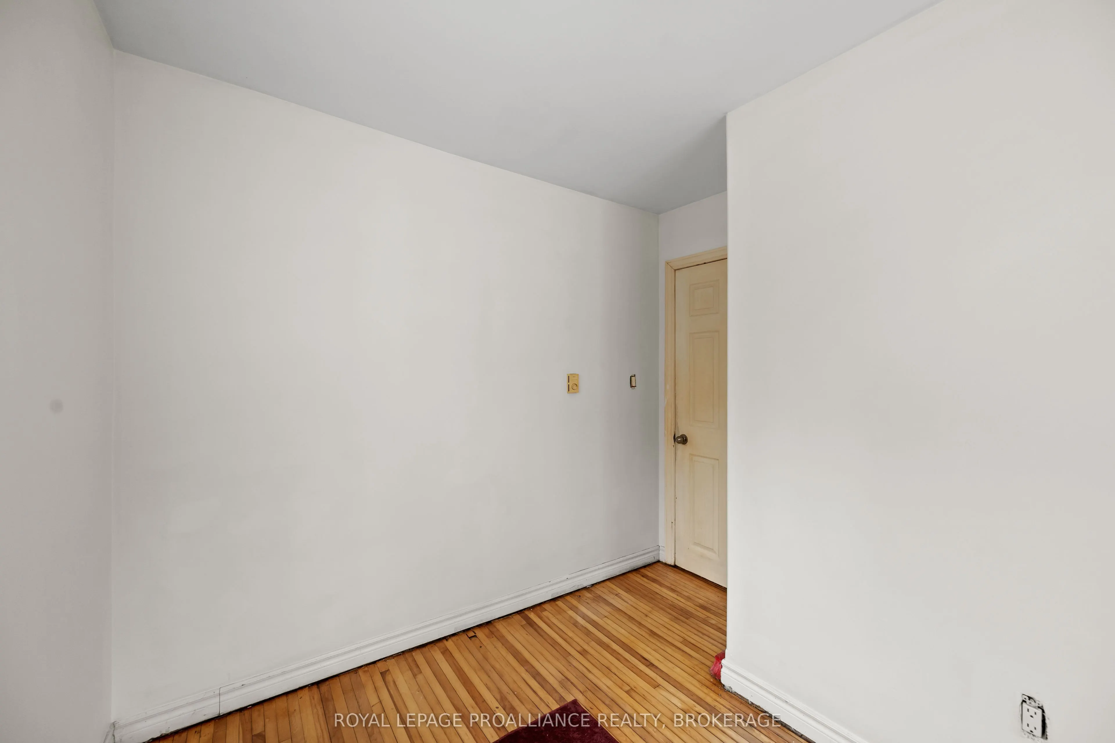 3734 Battersea Road