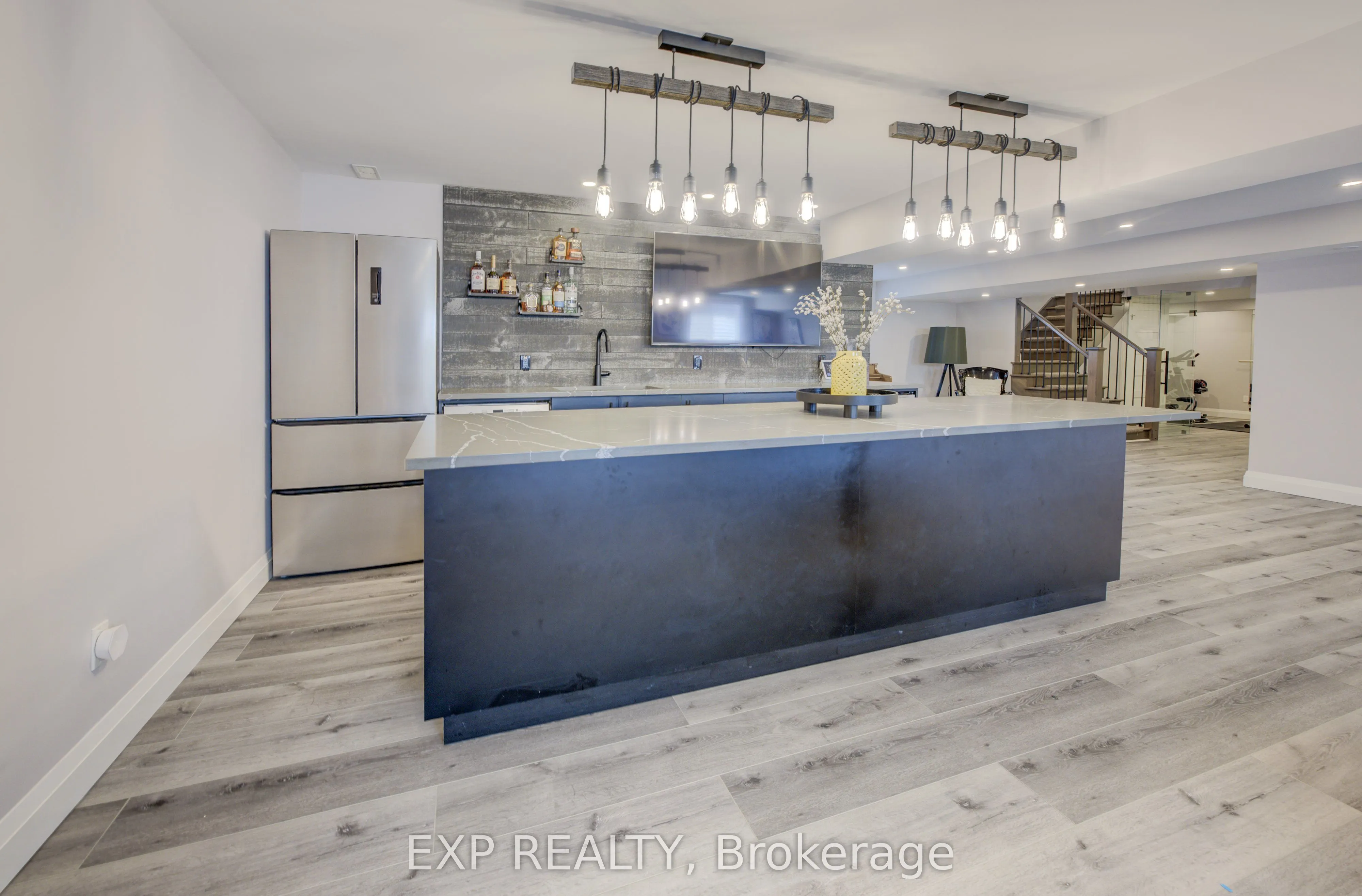11 Deer Creek Street