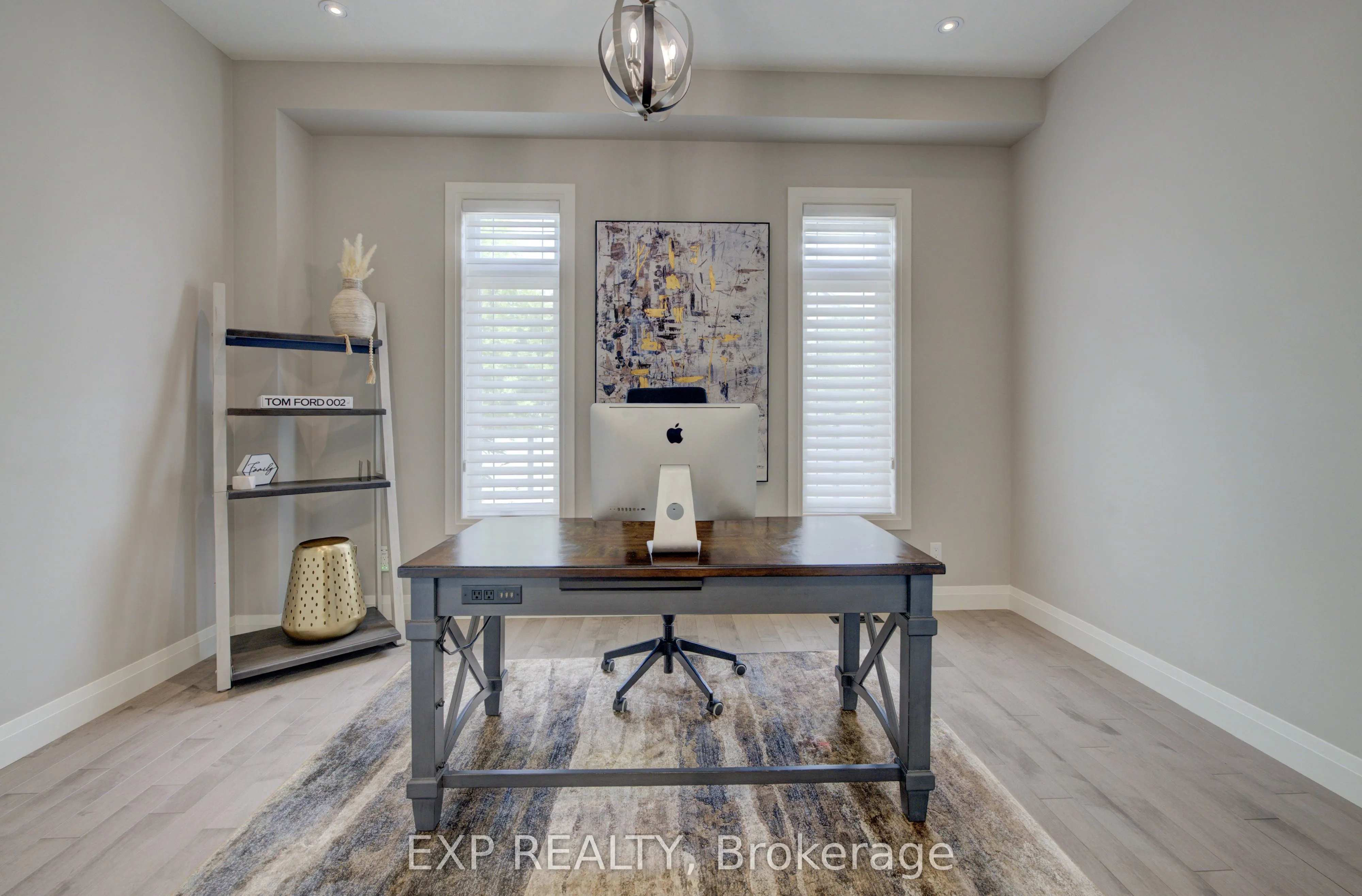 11 Deer Creek Street