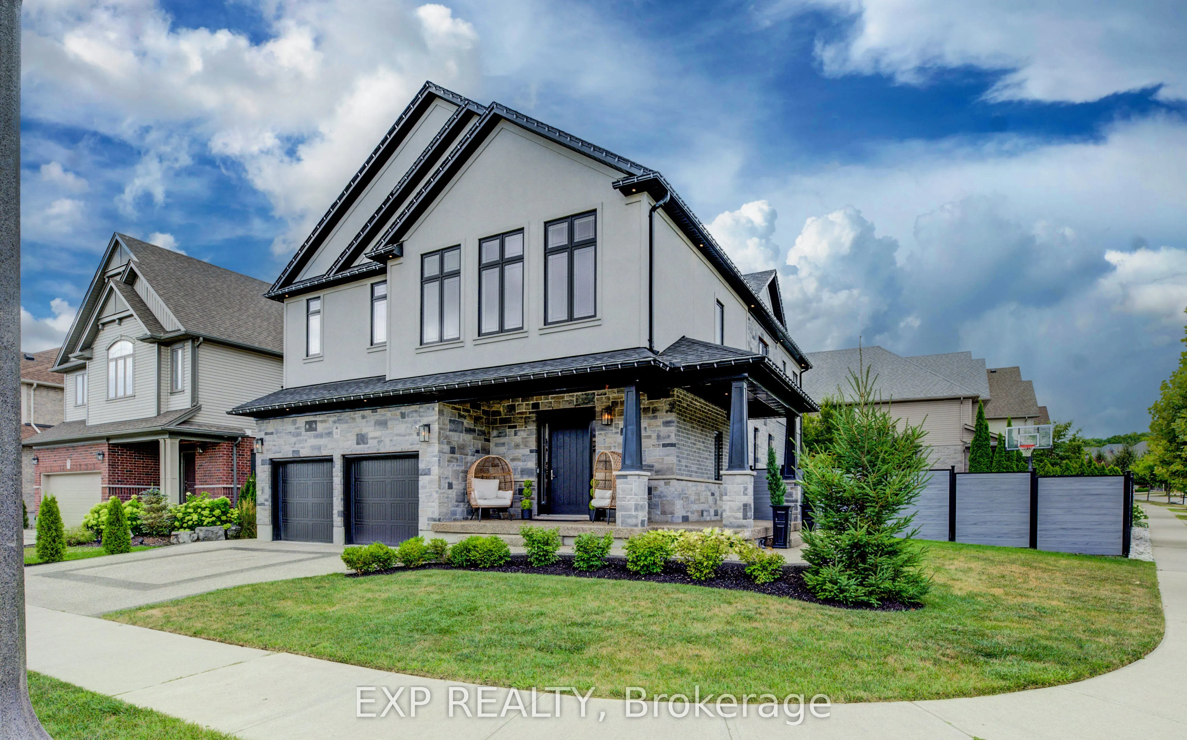 11 Deer Creek Street