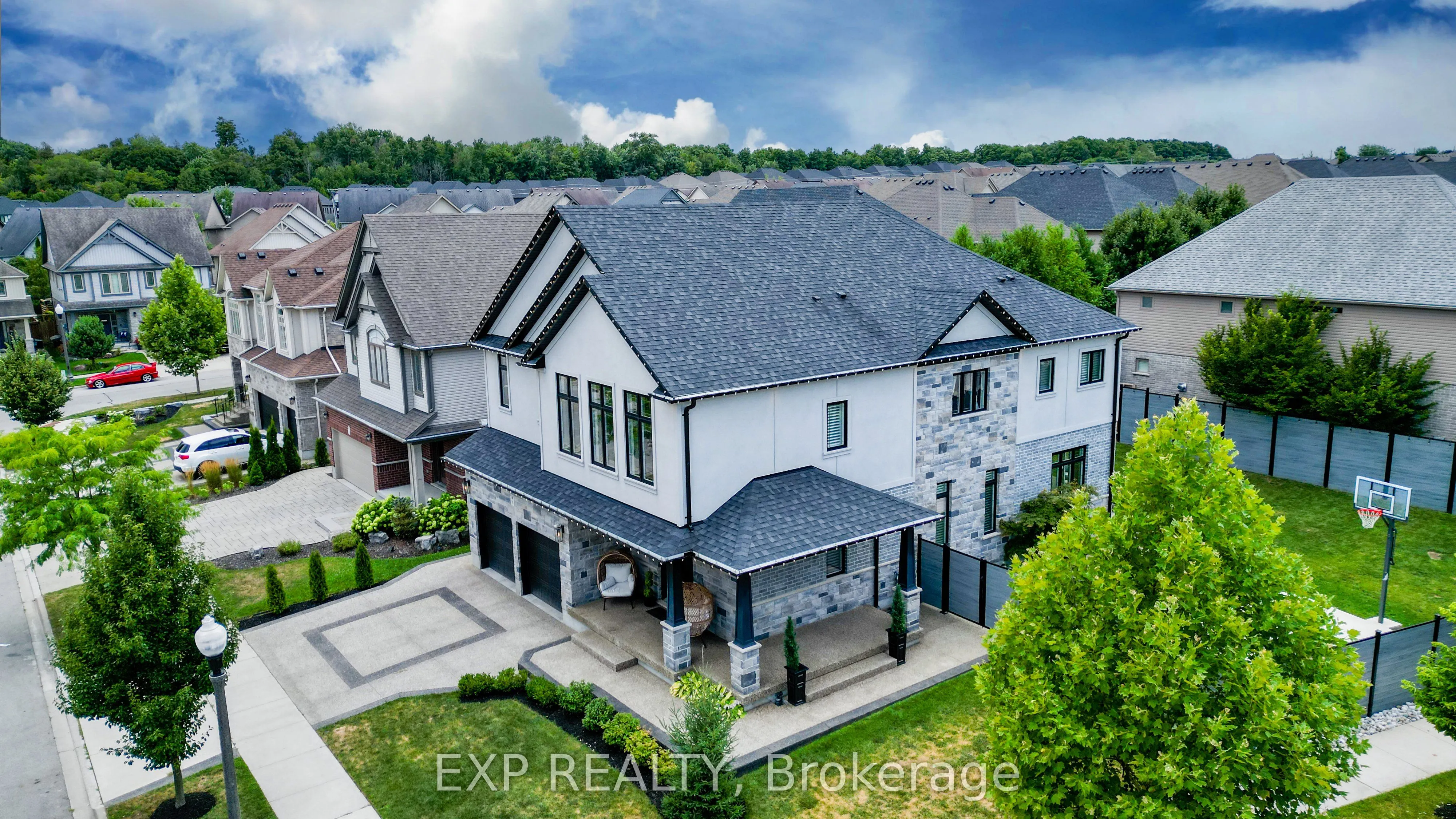 11 Deer Creek Street
