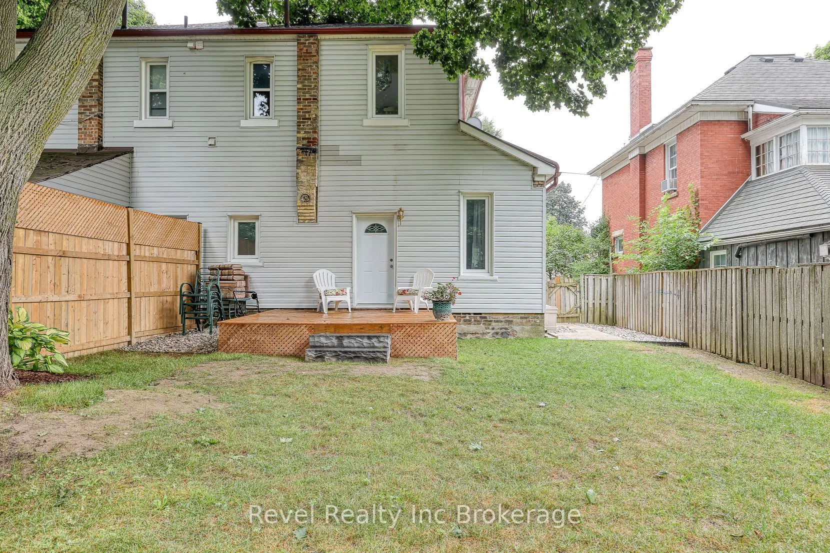 453 Drew Street