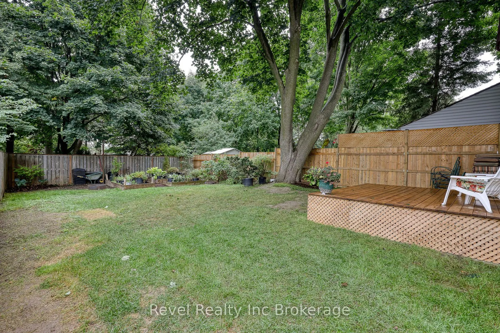 453 Drew Street