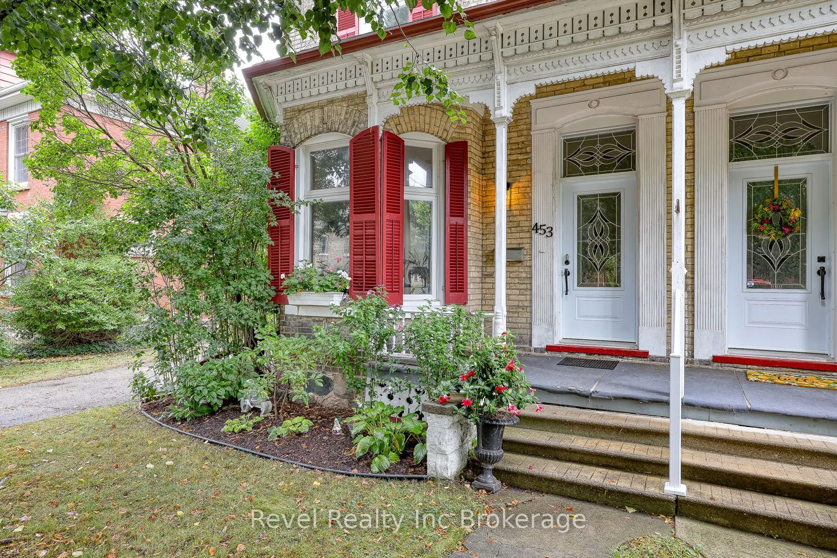 453 Drew Street