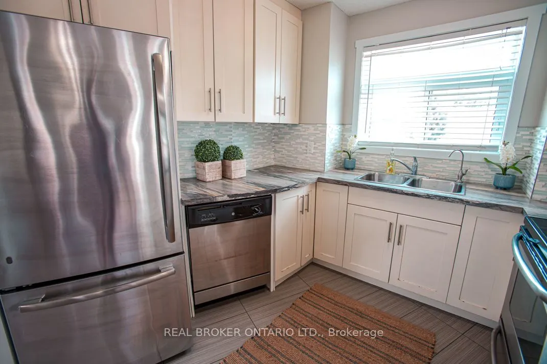 489 East Avenue, #B