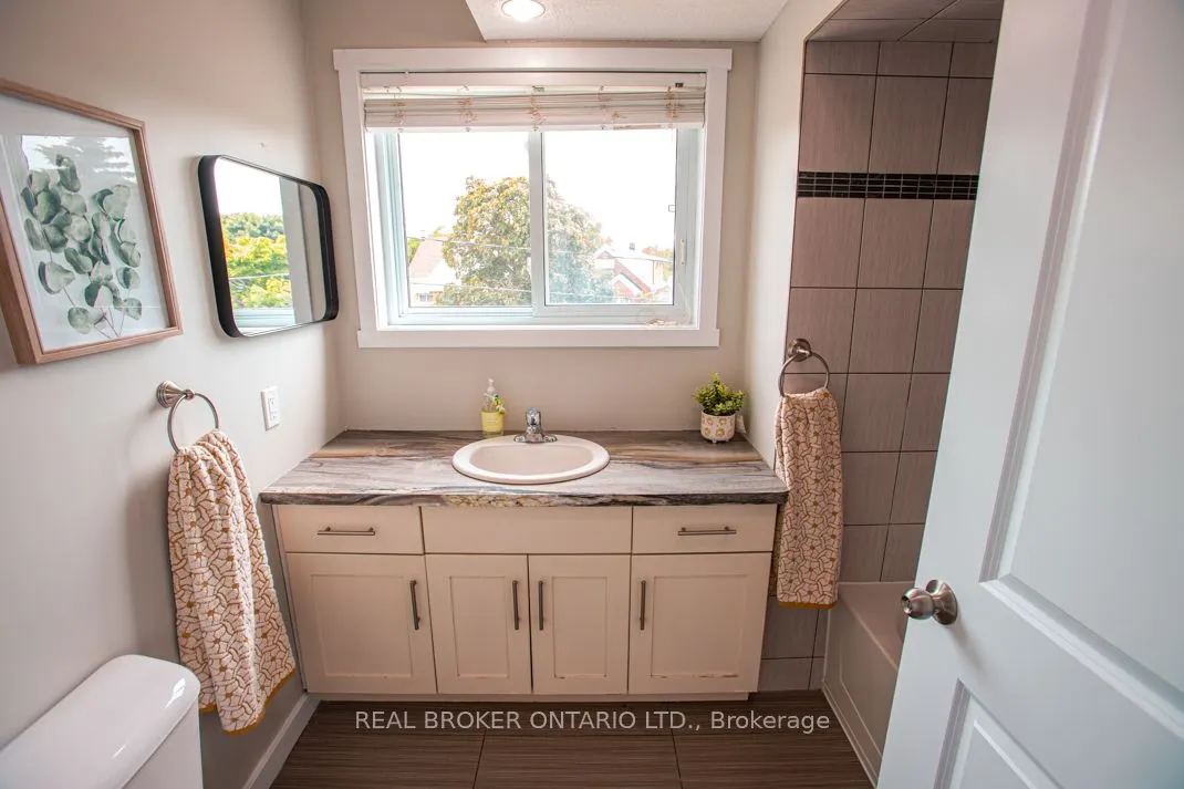 489 East Avenue, #B