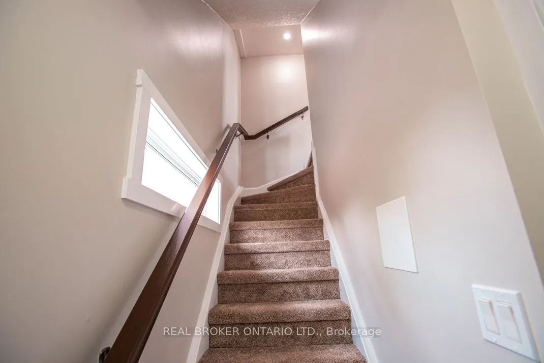 489 East Avenue, #B