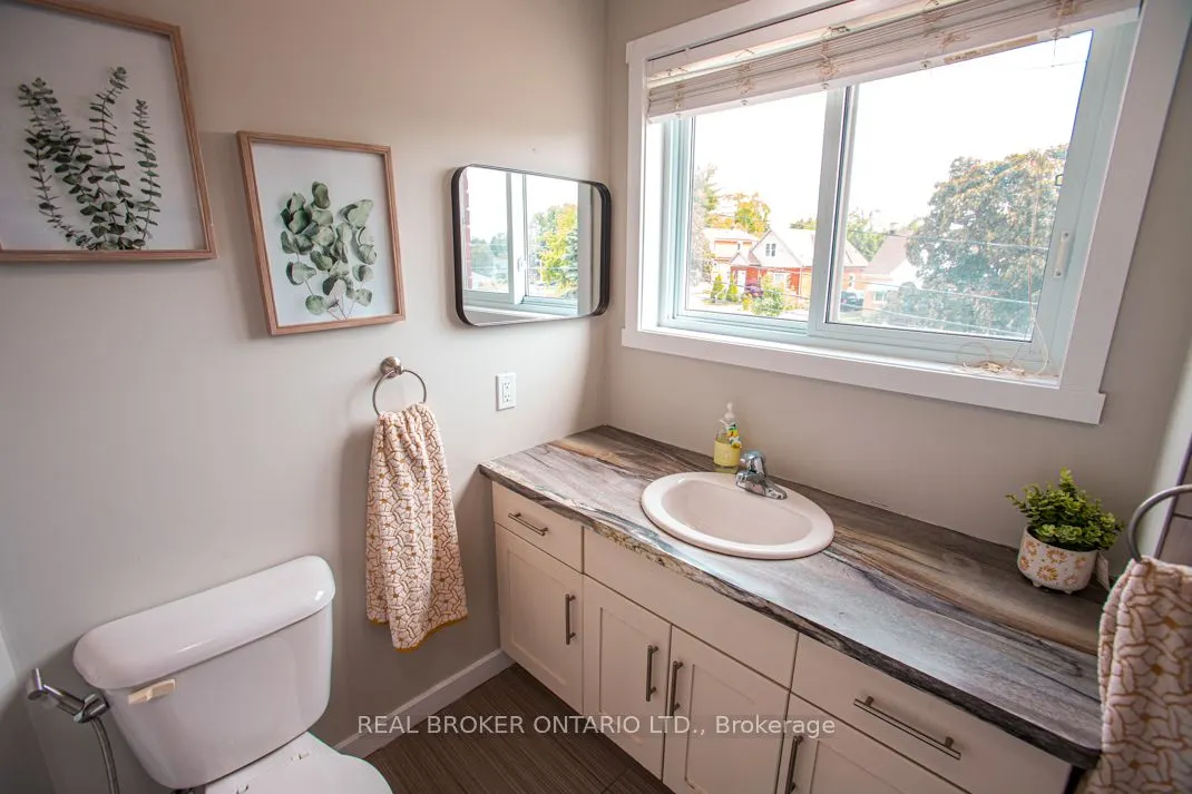 489 East Avenue, #B