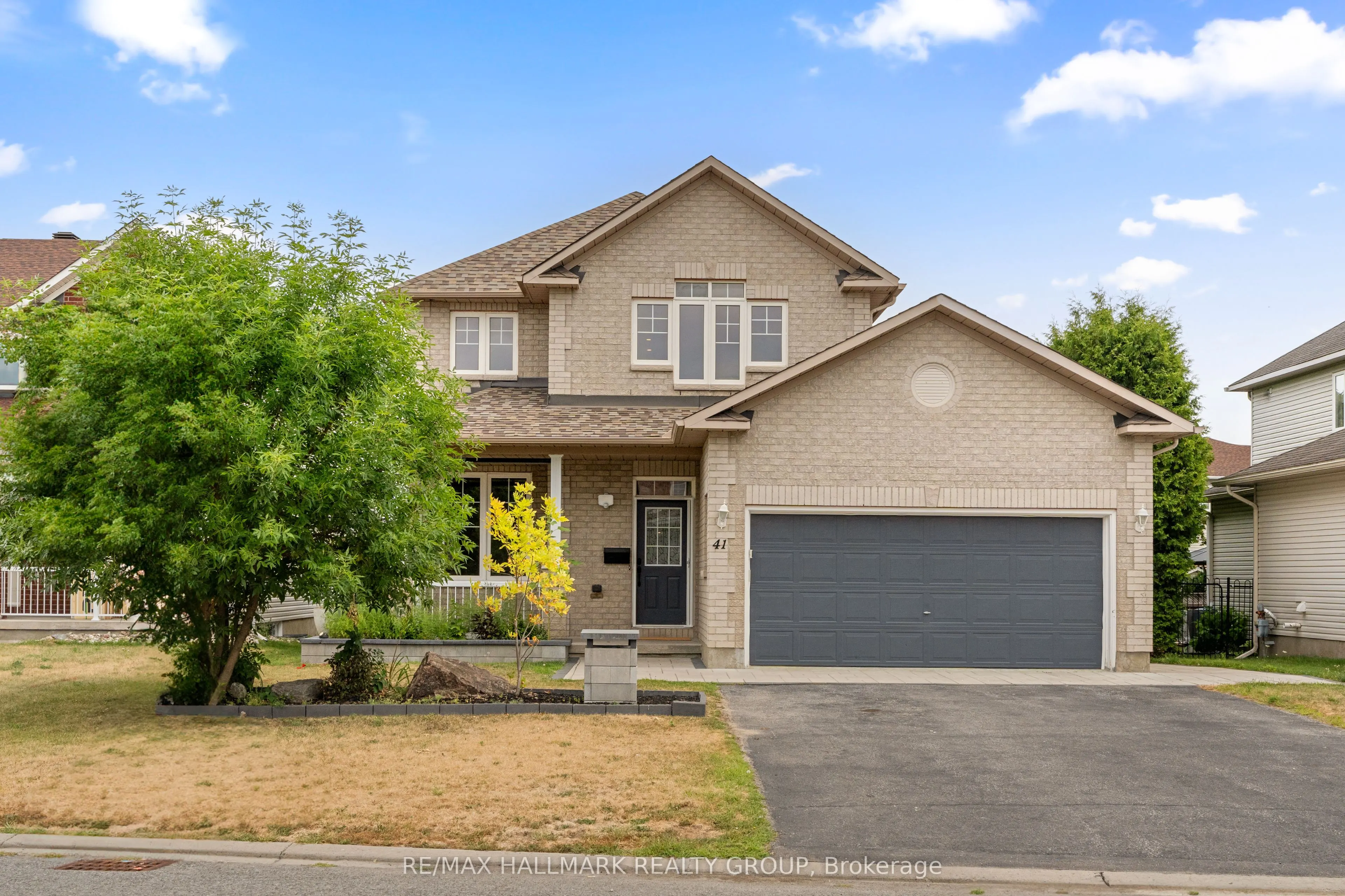 41 SMOKETREE Crescent E