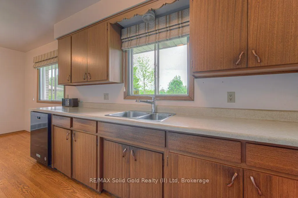 254 Village Road