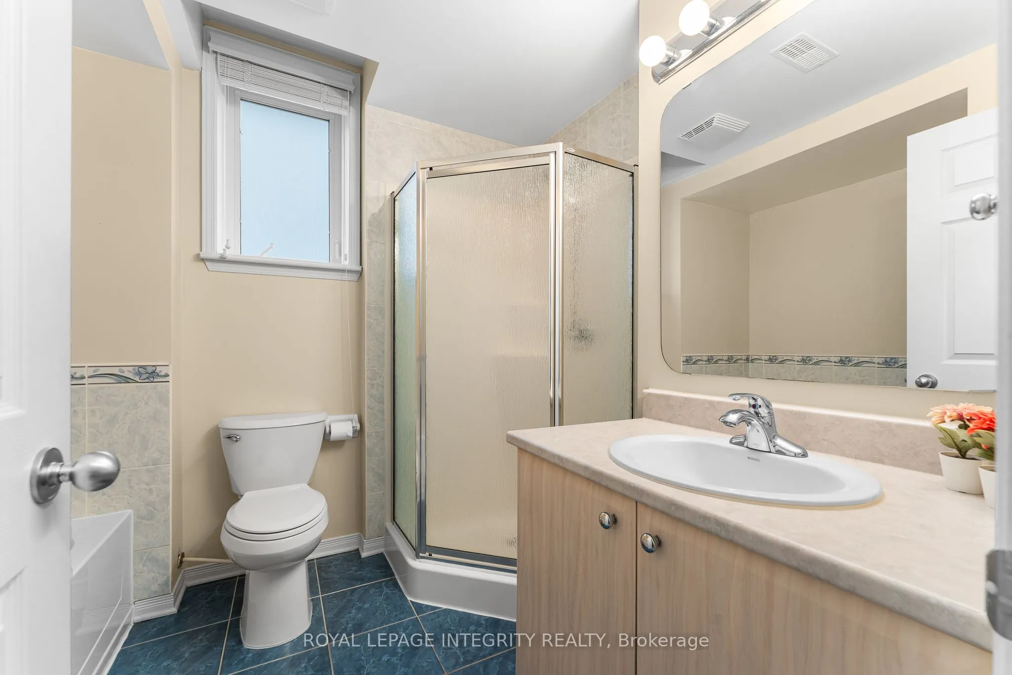 632 Reardon Private, #9