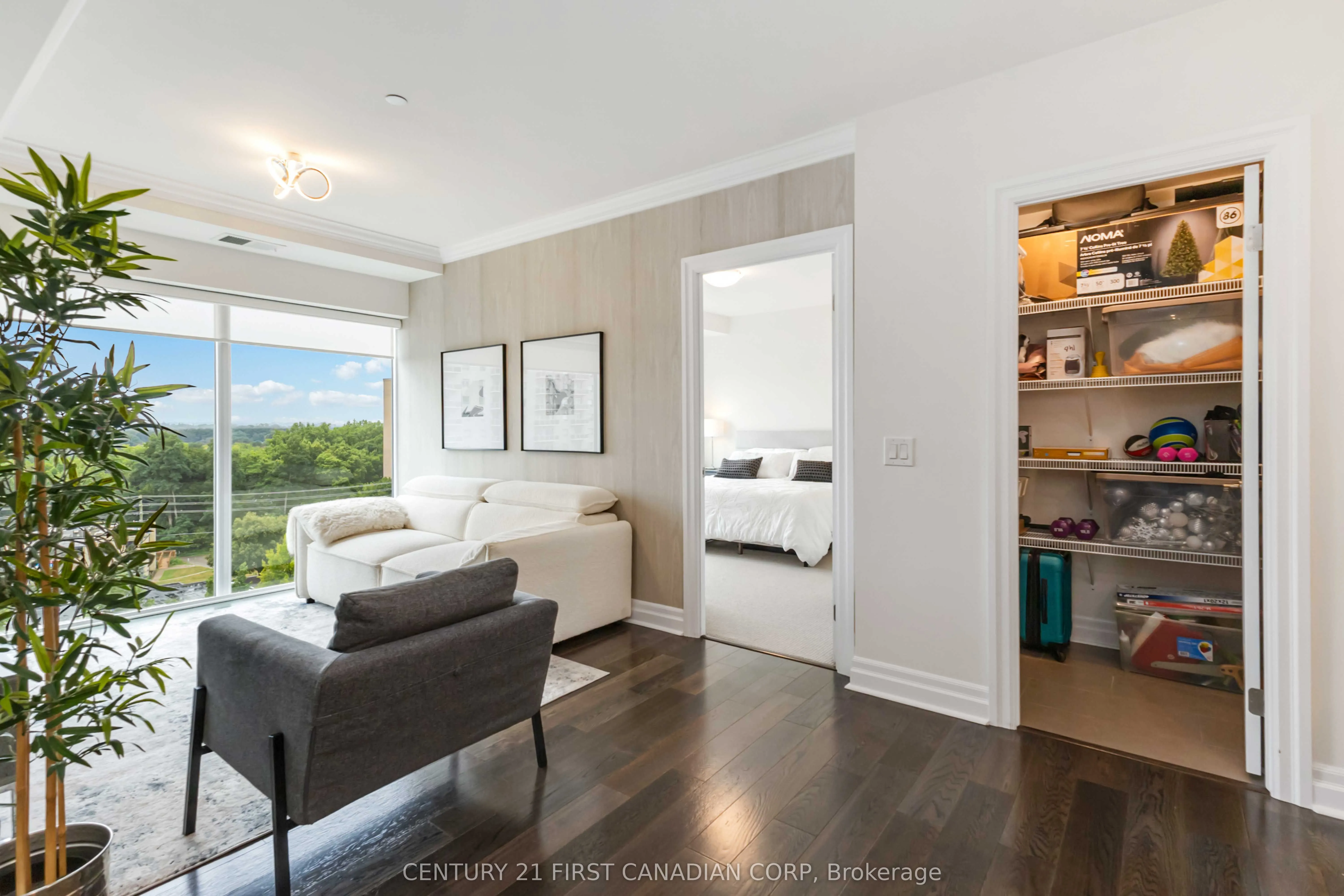 505 Talbot Street, #809