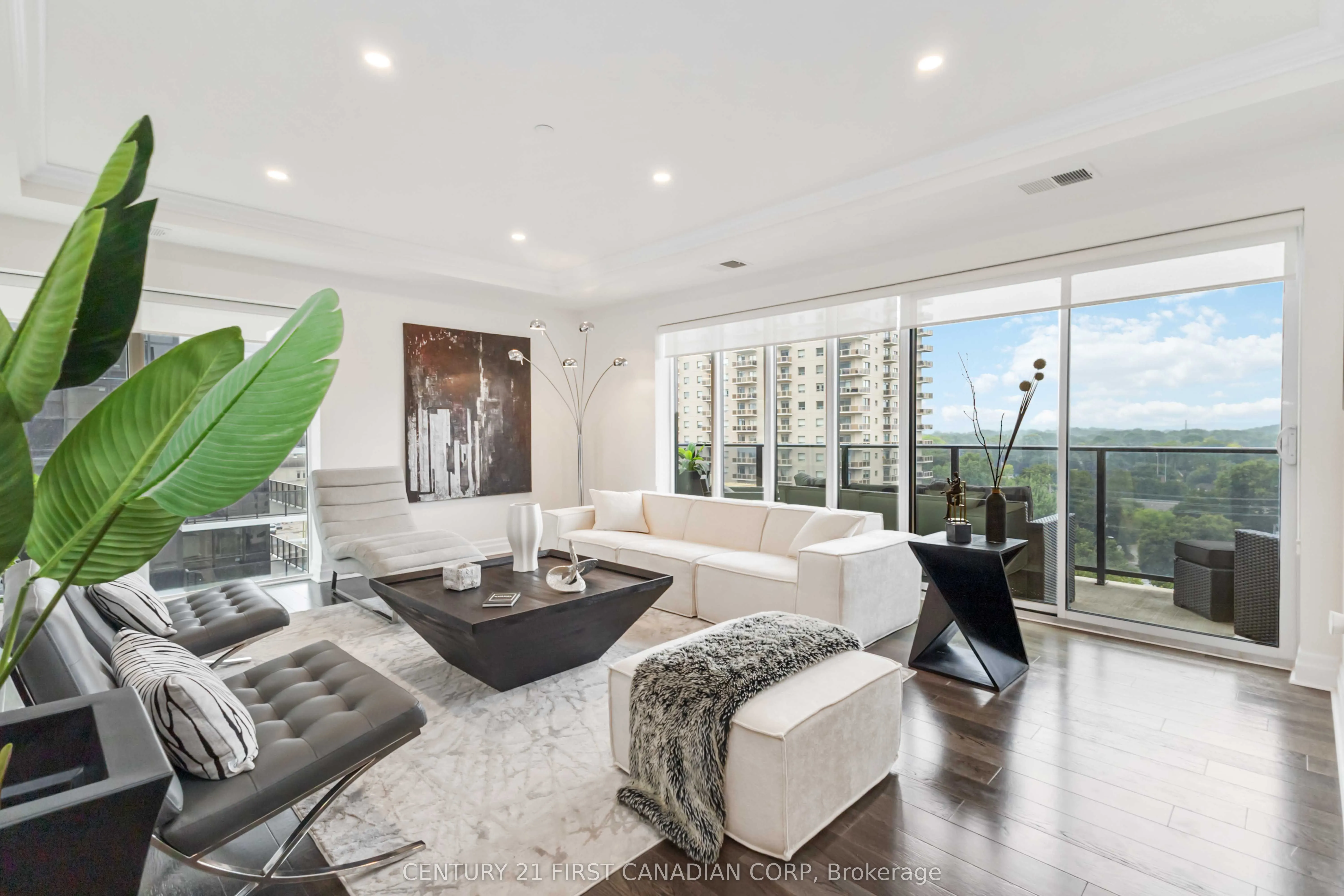 505 Talbot Street, #809