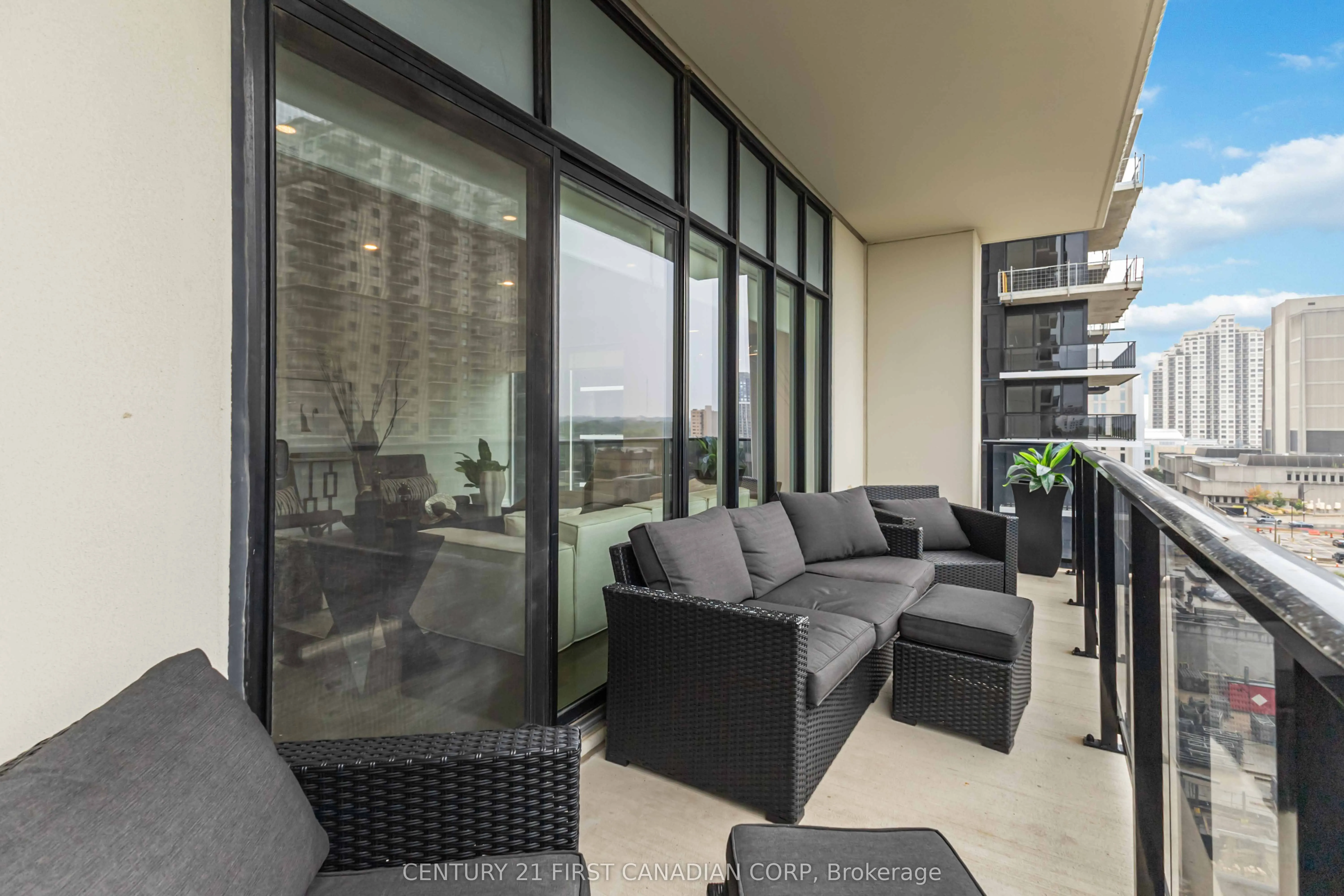 505 Talbot Street, #809