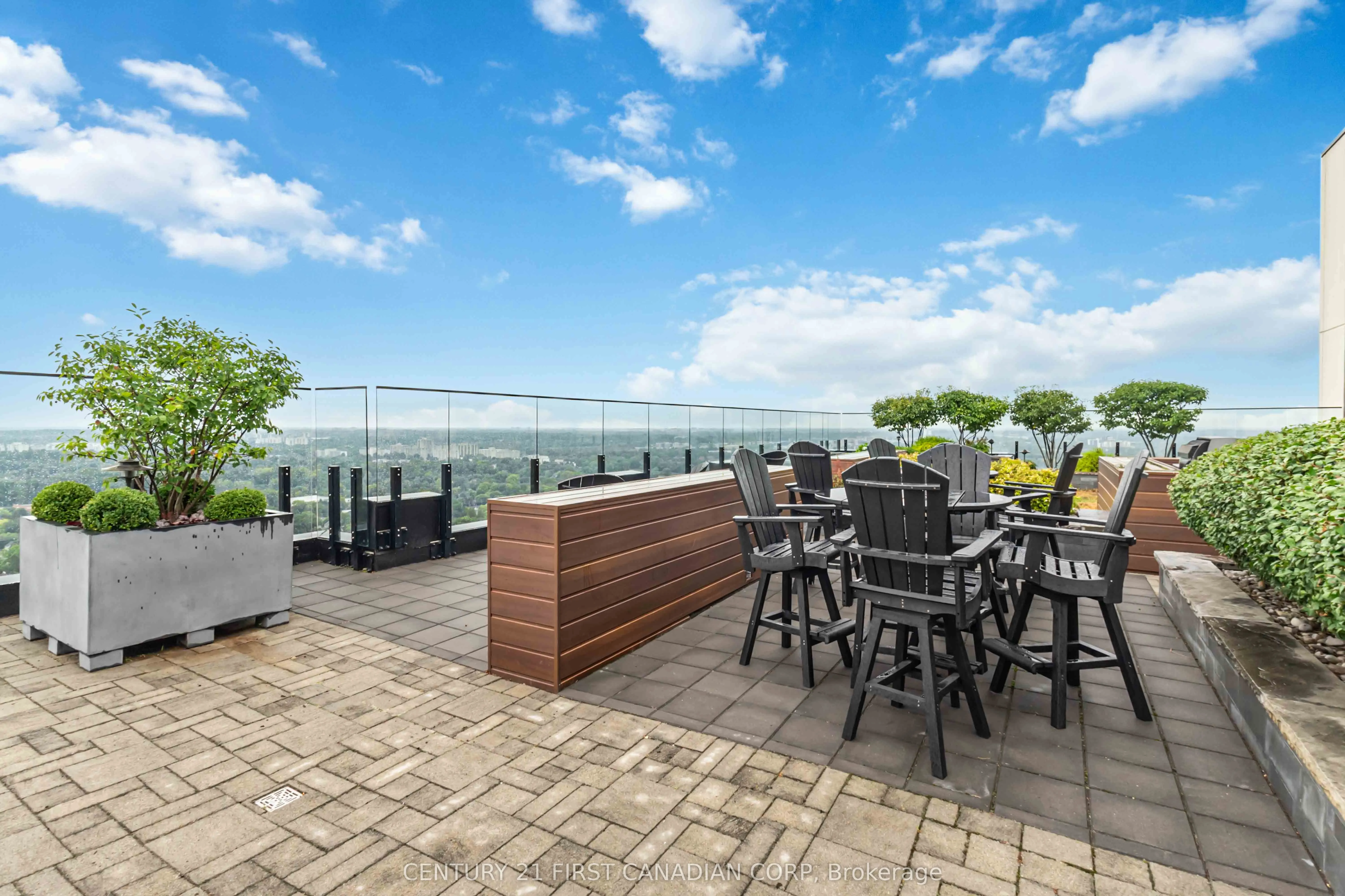 505 Talbot Street, #809