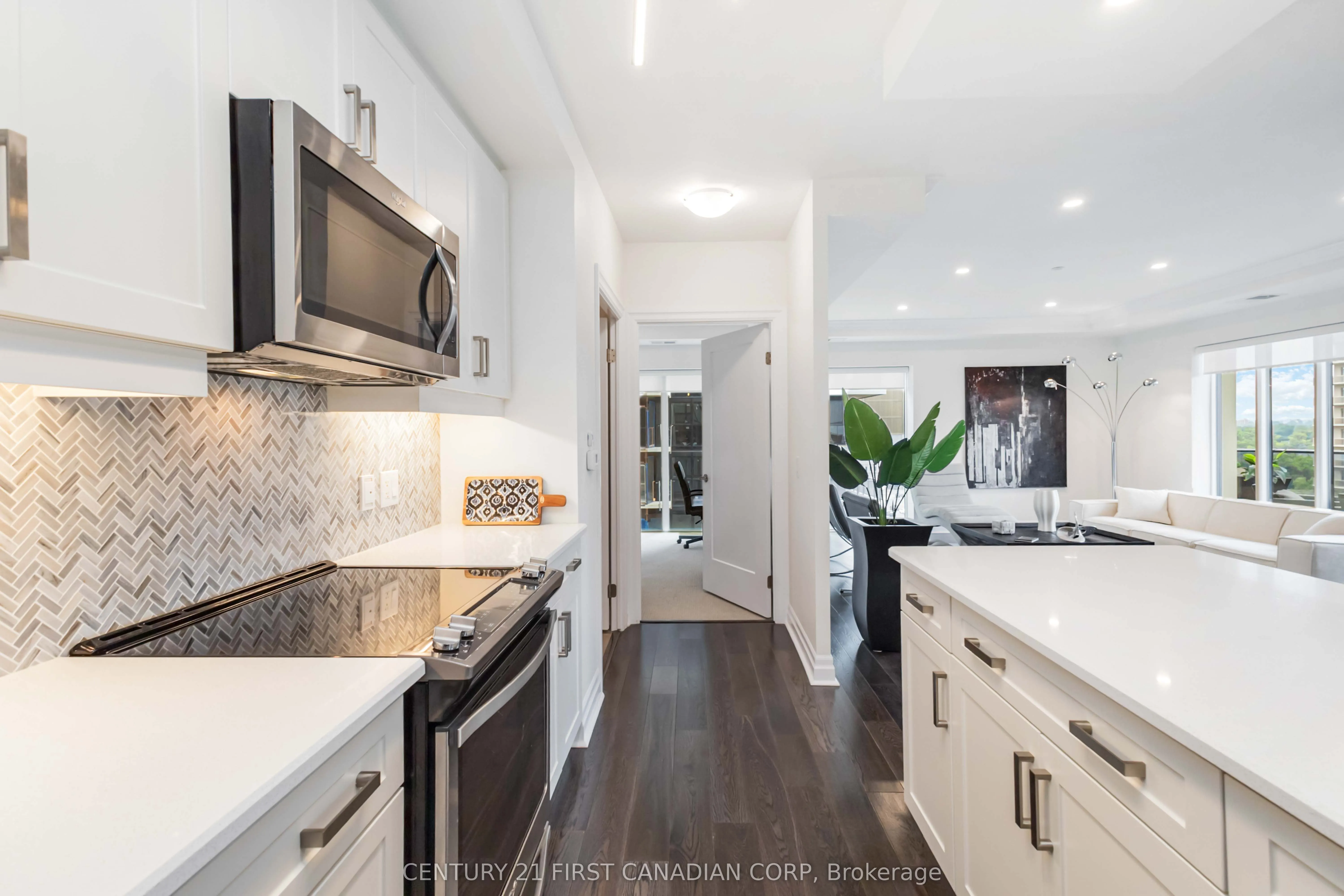505 Talbot Street, #809
