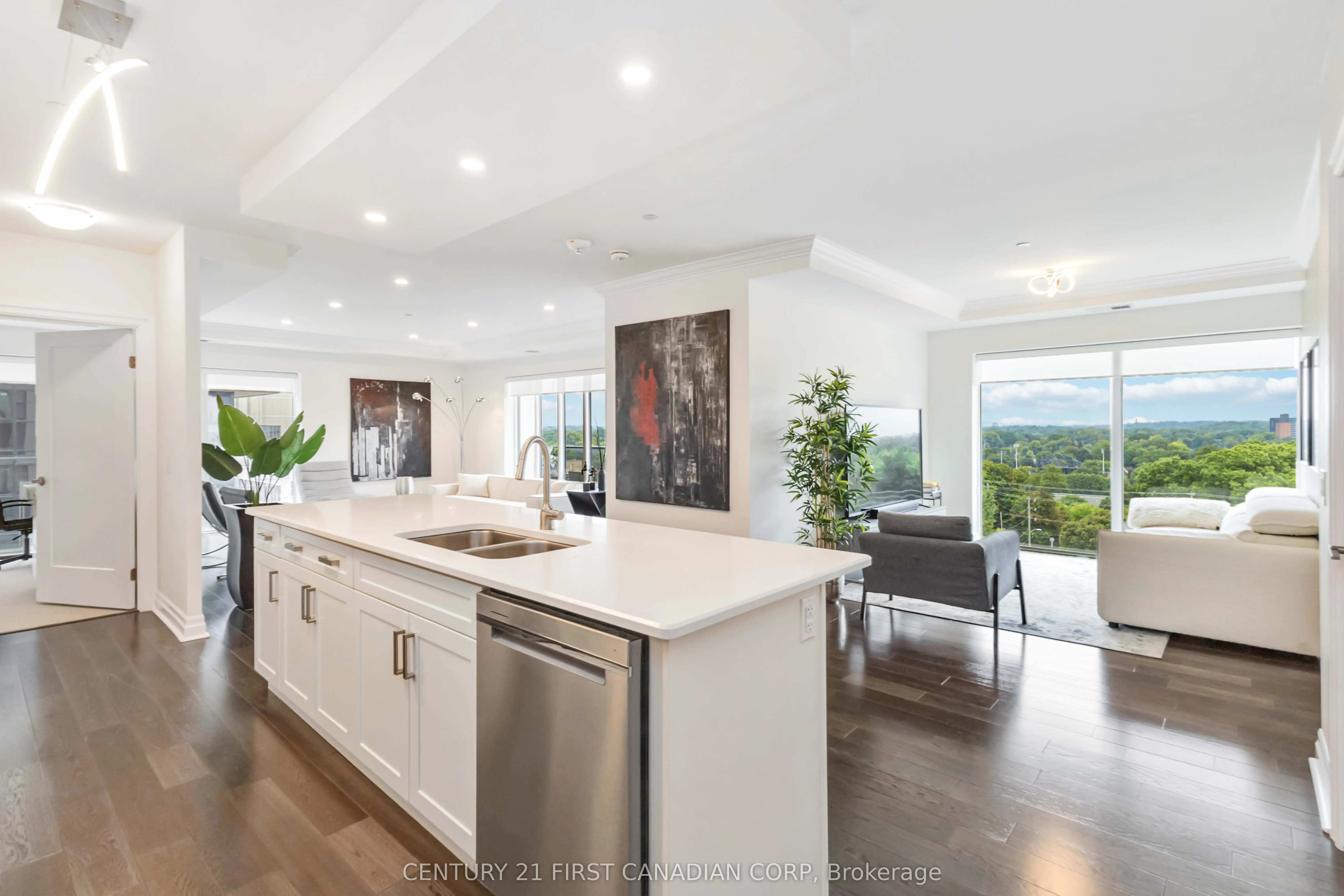 505 Talbot Street, #809
