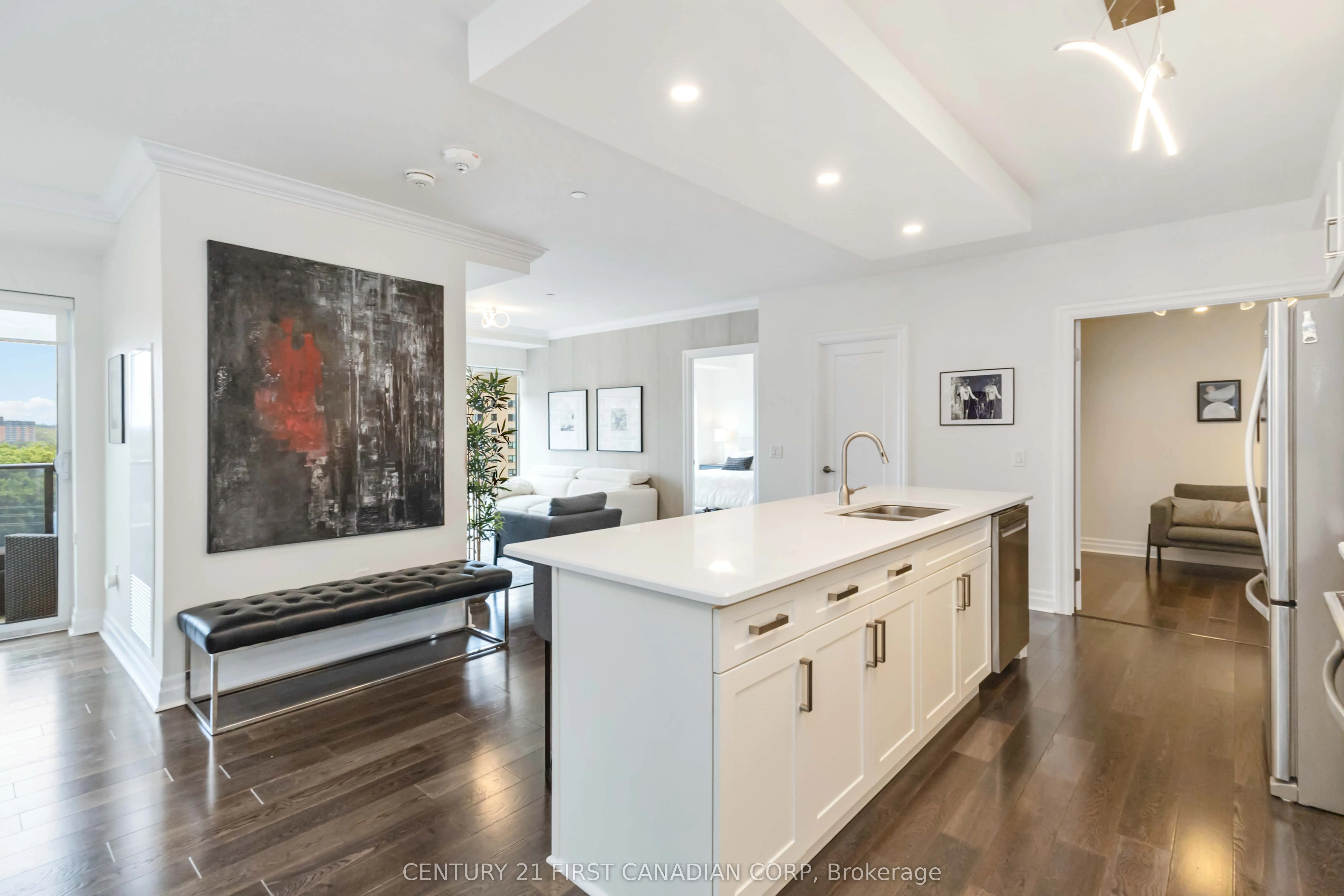 505 Talbot Street, #809