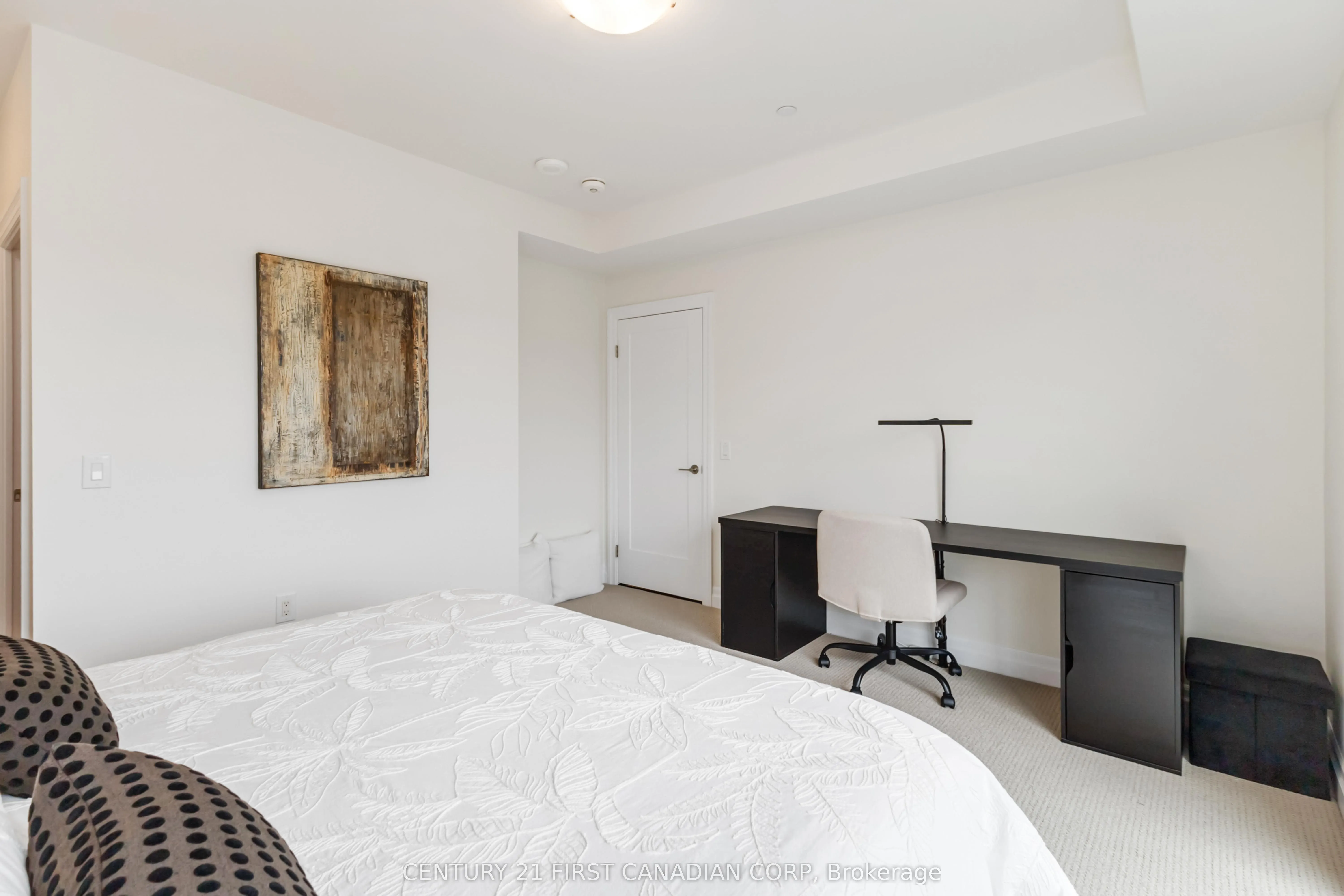 505 Talbot Street, #809