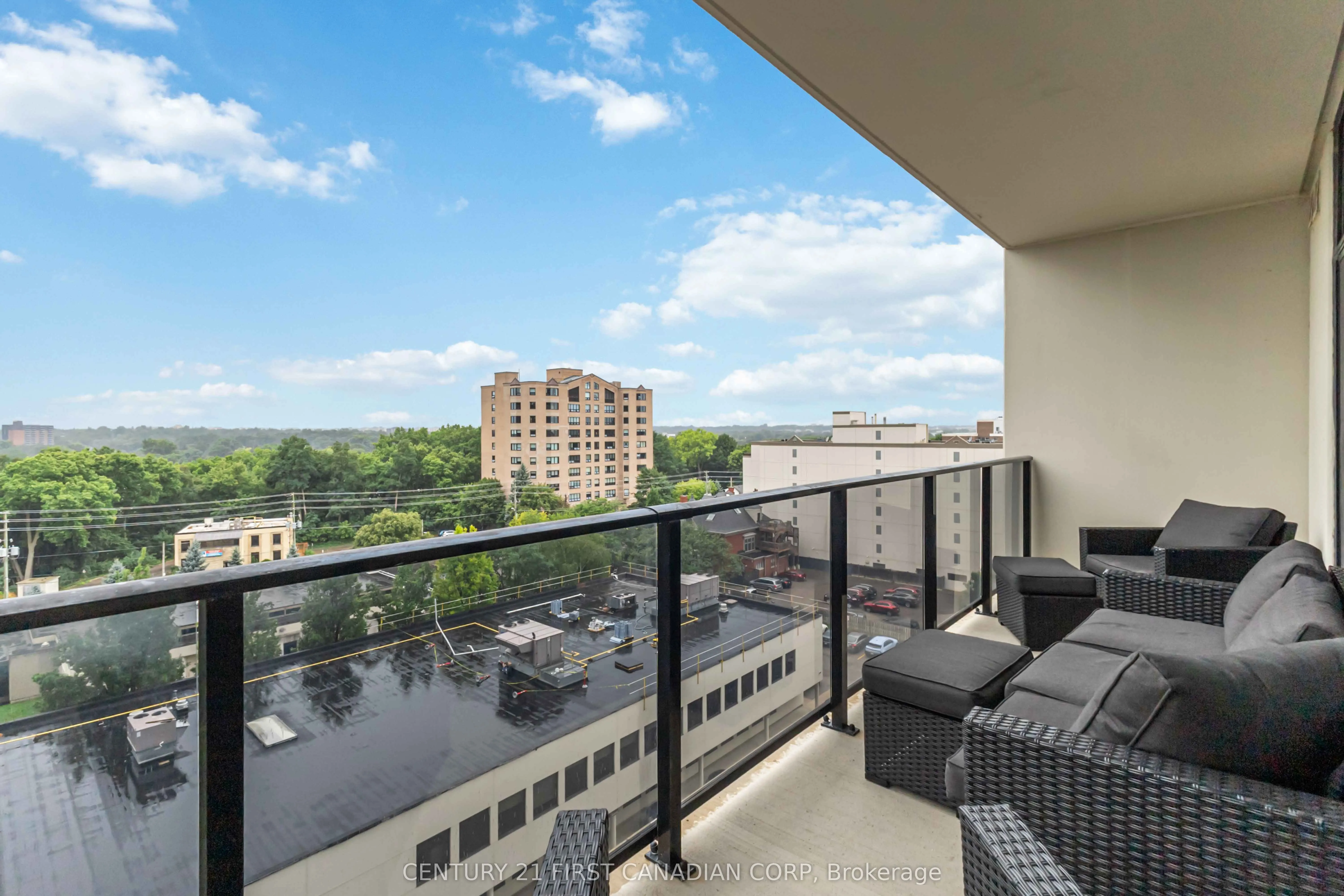 505 Talbot Street, #809